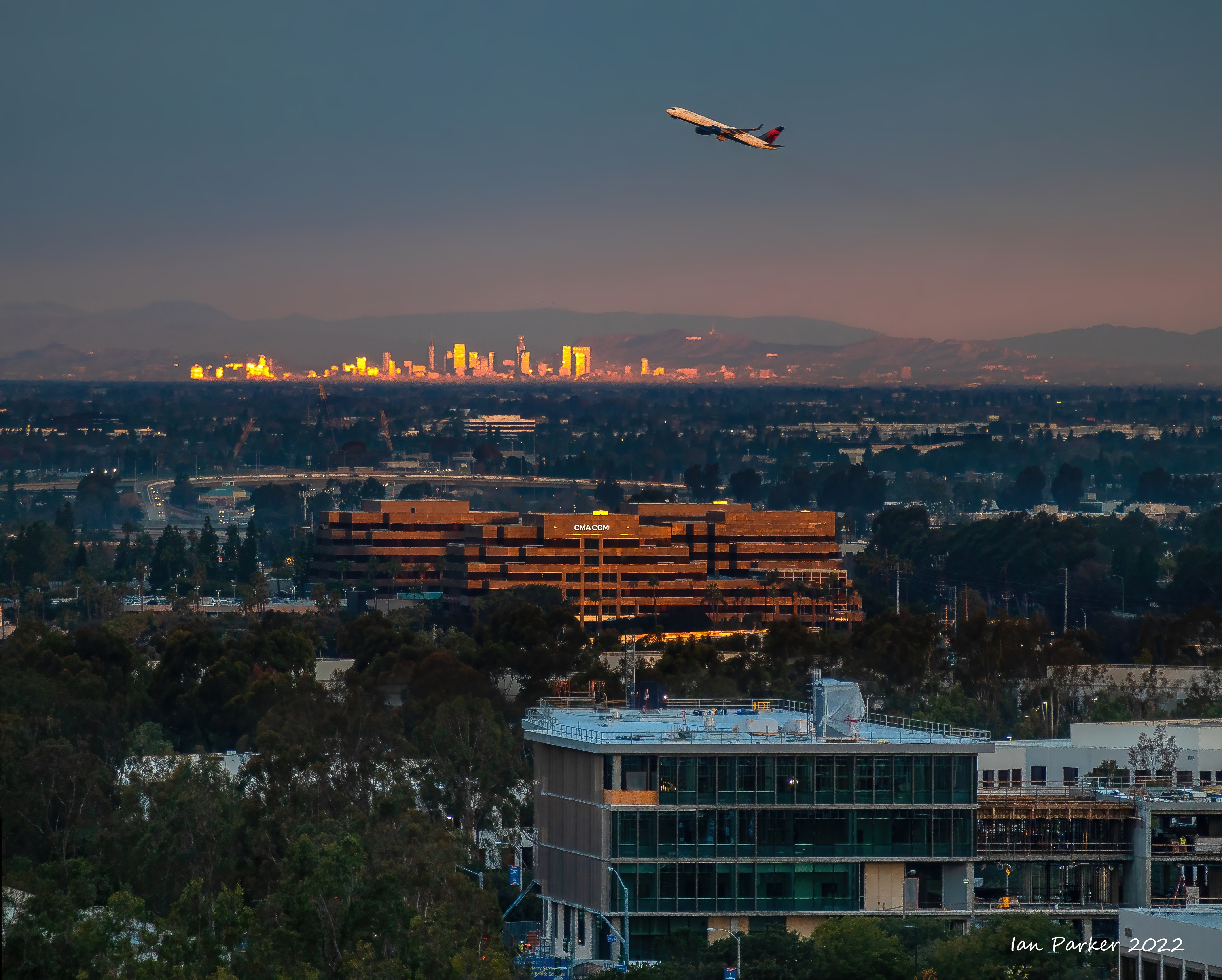 5465x4382 UCI : Views from Campus