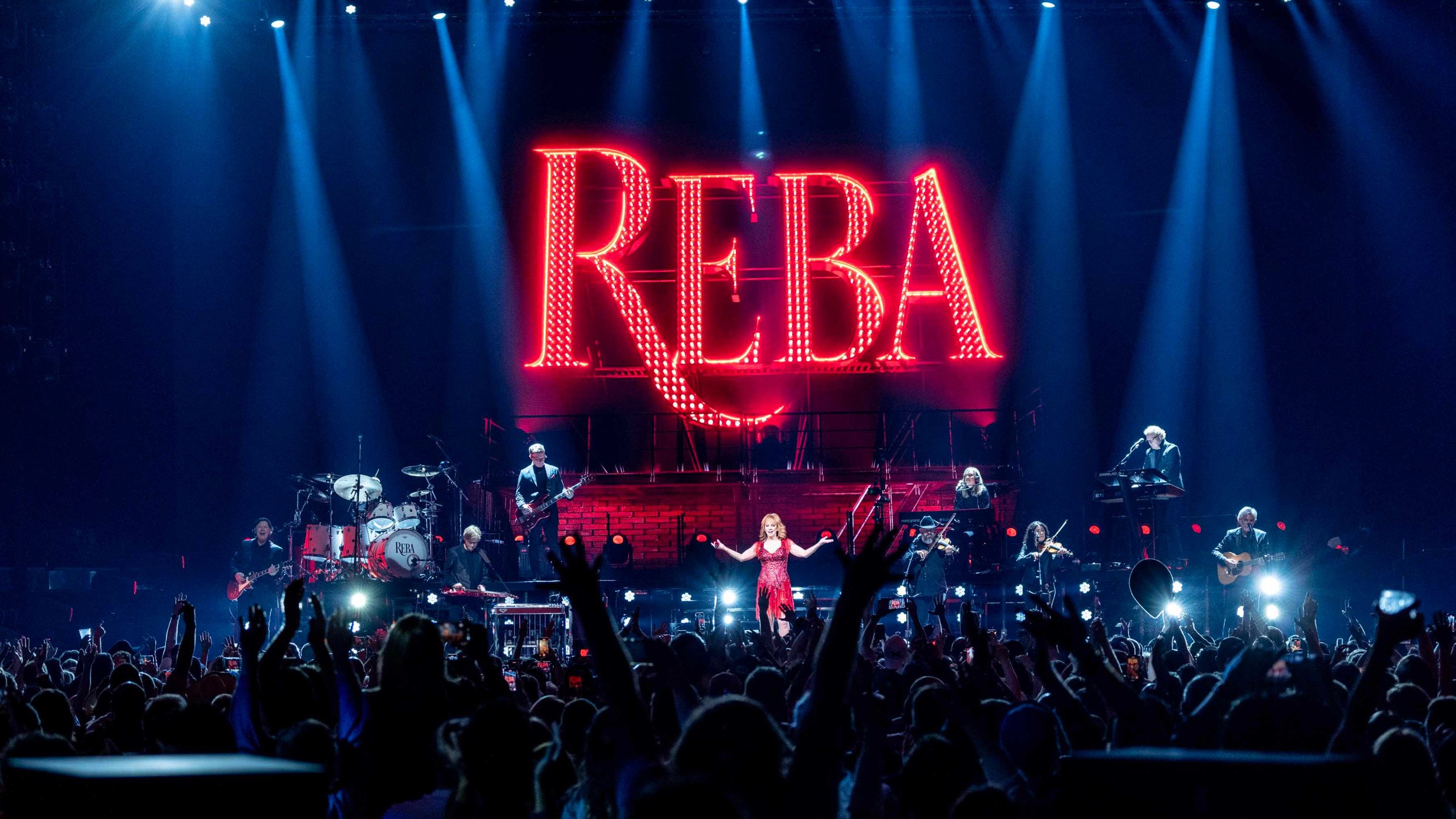 2560x1440 Reba McEntire from Madison Square Garden
