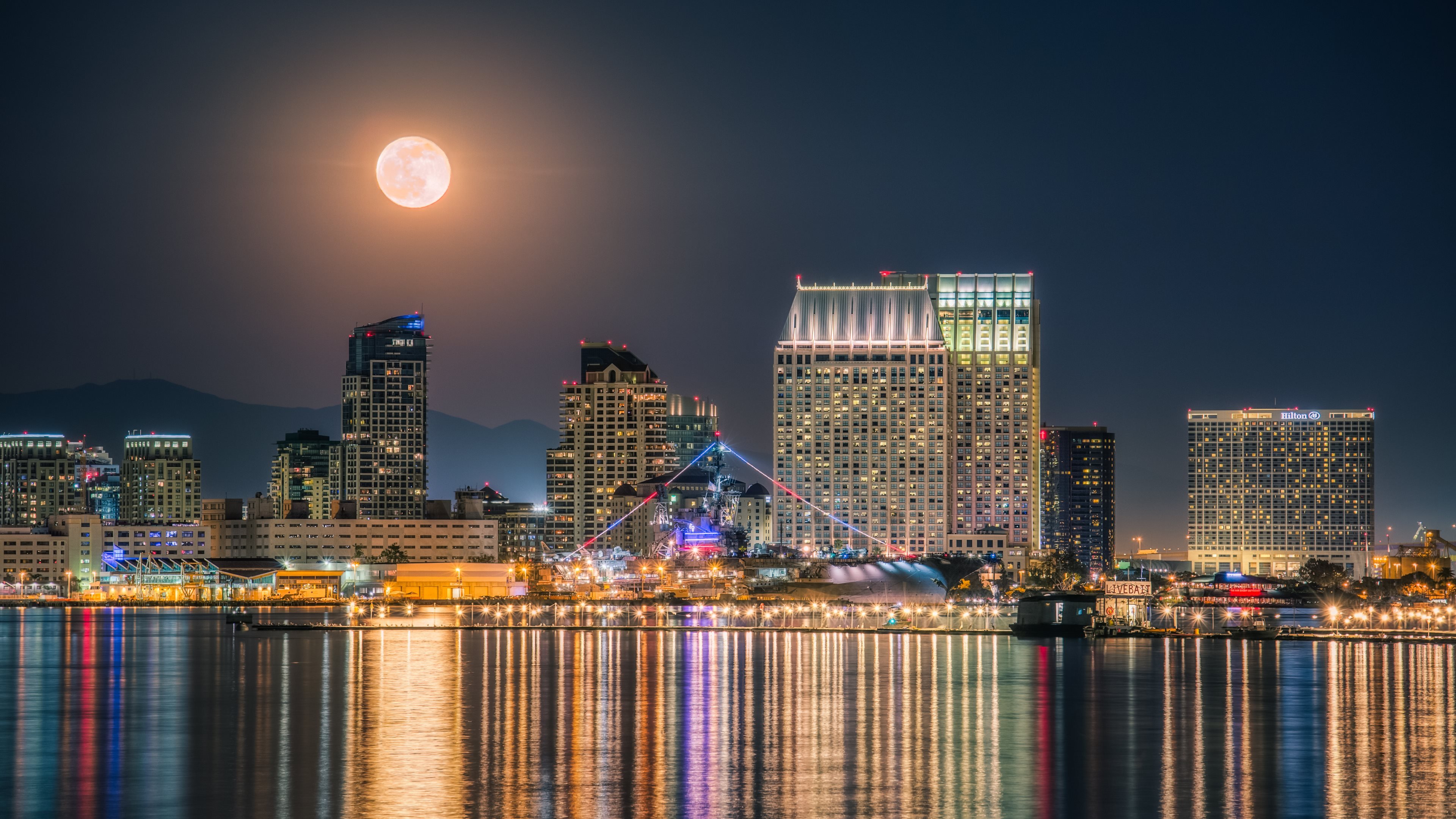 3840x2160 Desktop wallpaper: California, San Diego, Man Made, Building, Harbor, Moon, Night, Ship, Skyscraper, Cities 4K free download for PC. 344350