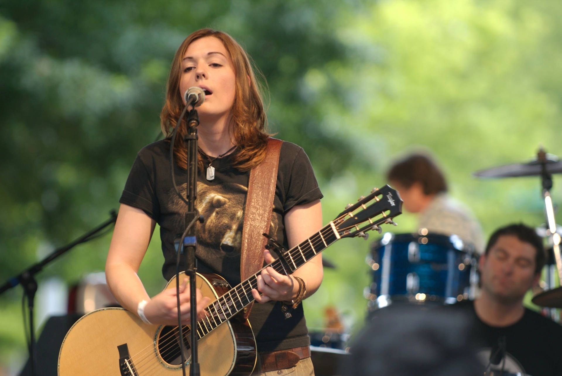 1920x1285 Download Brandi Carlile Young Wallpaper
