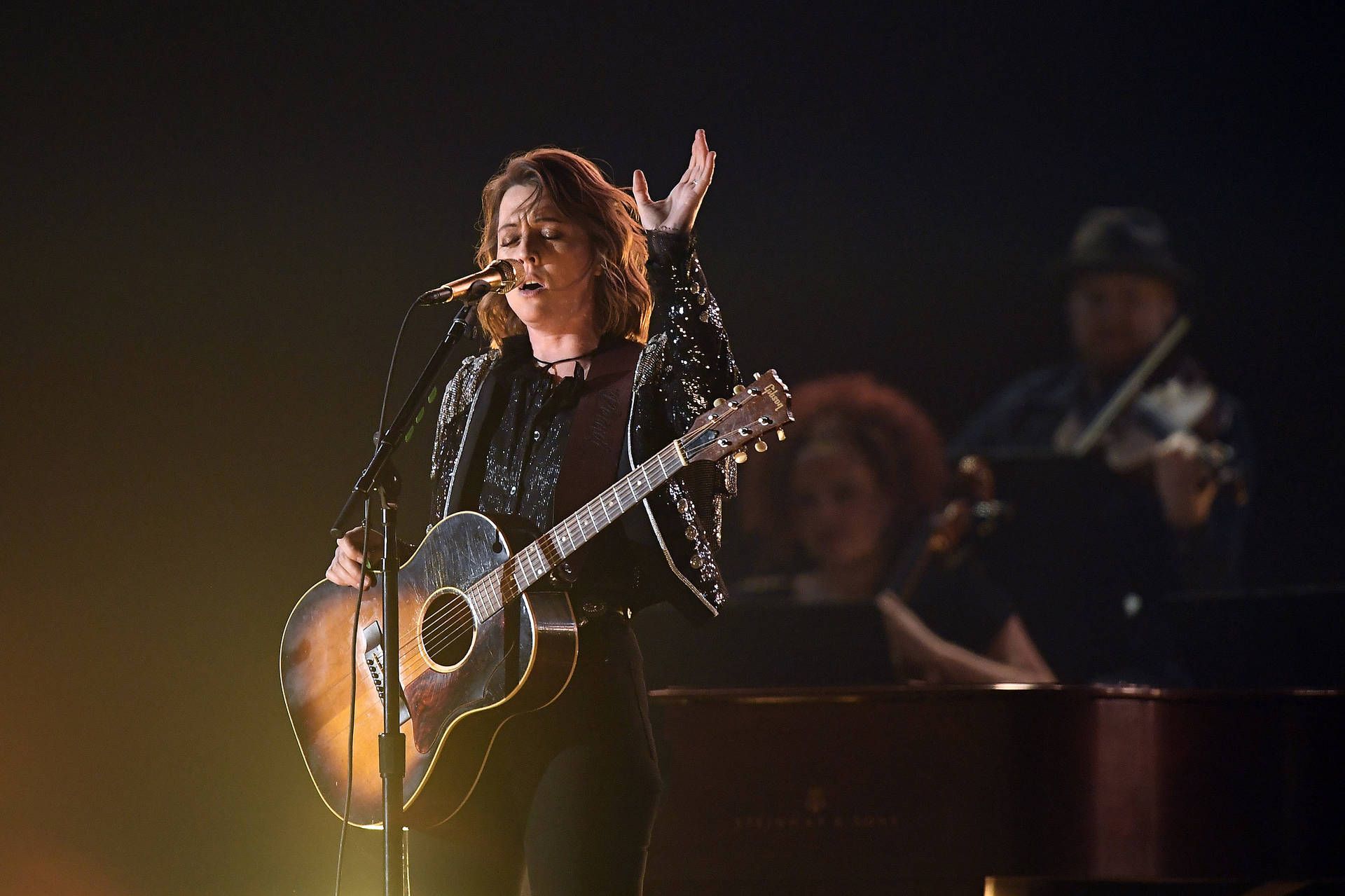 1920x1279 Download Brandi Carlile In Black Wallpaper