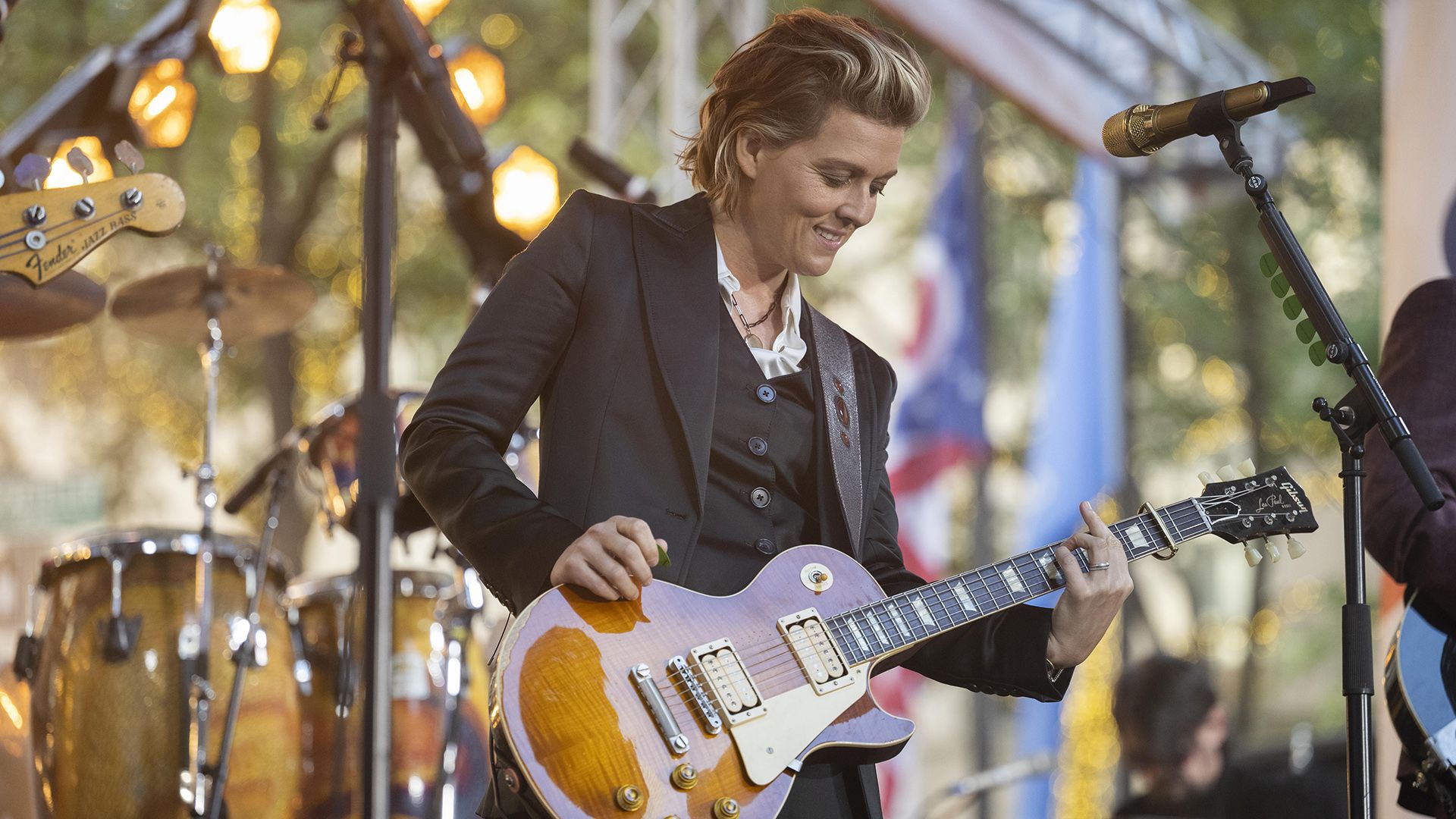 1920x1080 See Brandi Carlile sing her breakout hit 'The Story' live on TODAY