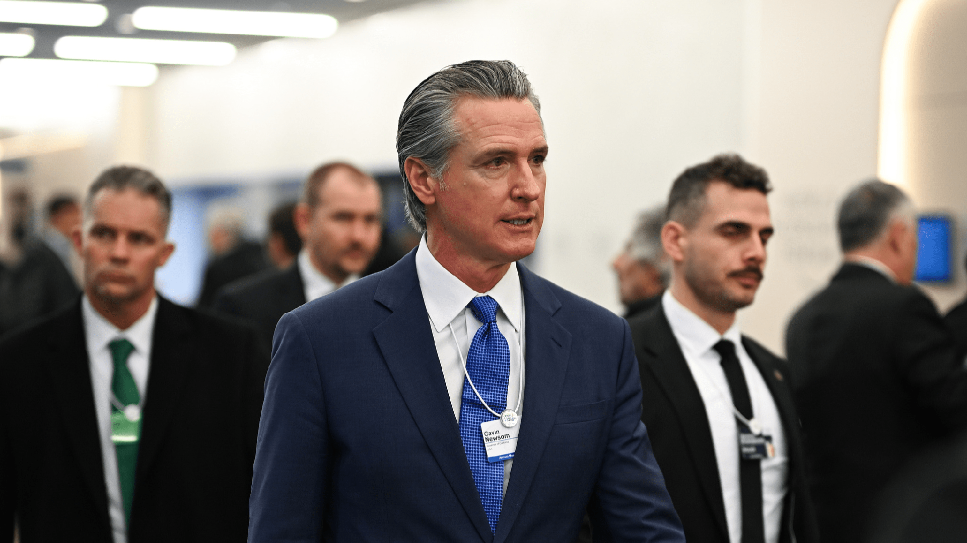 1920x1080 California governor says he was barred from Davos event