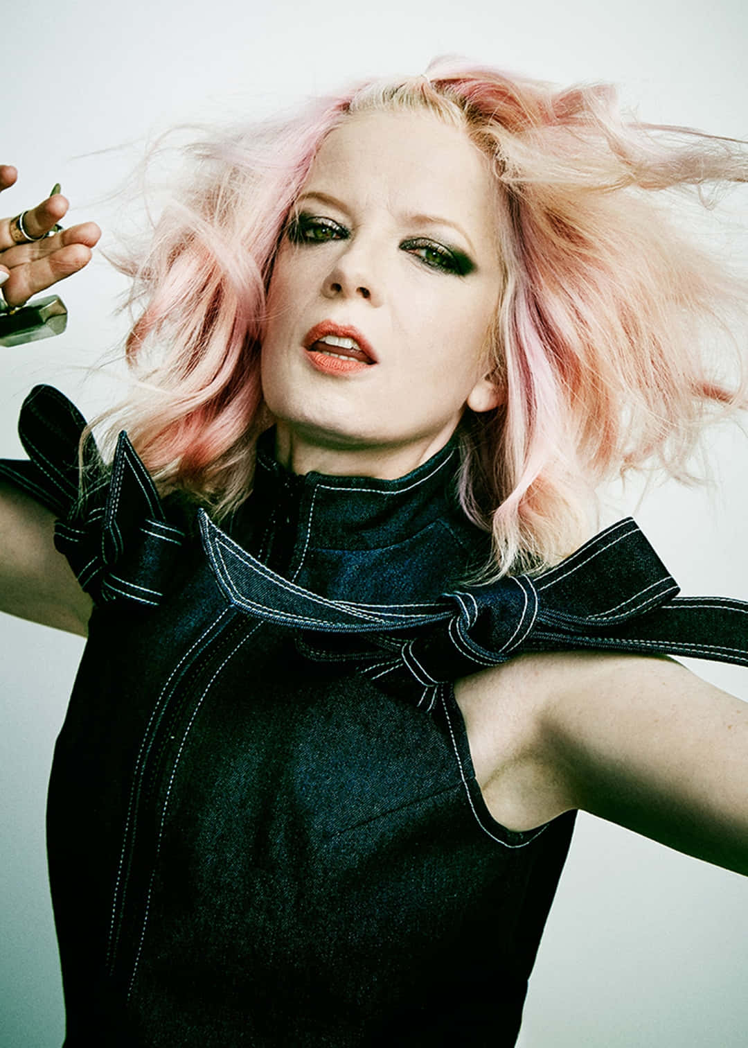 1080x1512 Download Shirley Manson Pink Hair Portrait Wallpaper