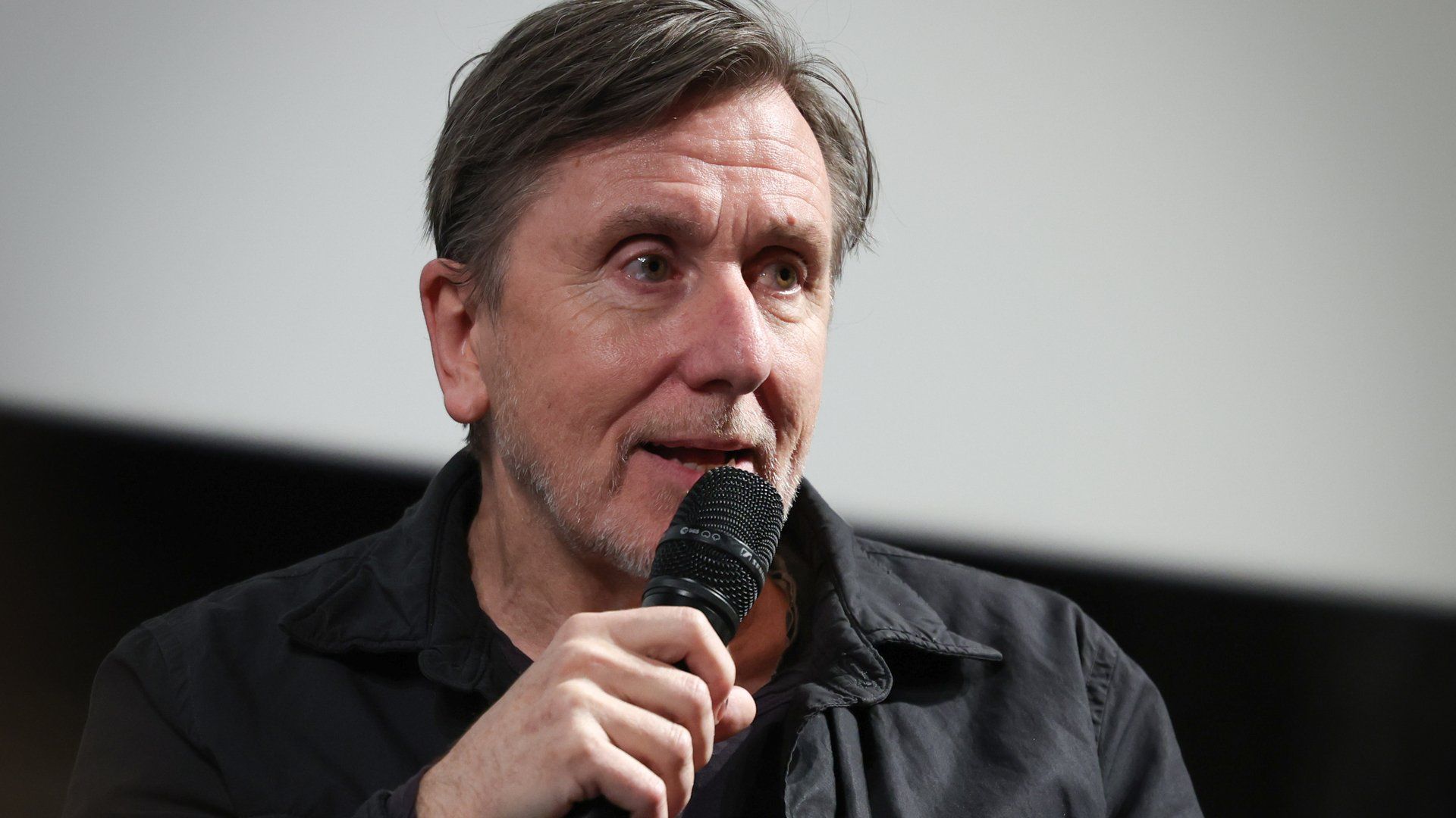 1920x1080 Tim Roth: 'Grieving is as random as a fingerprint'