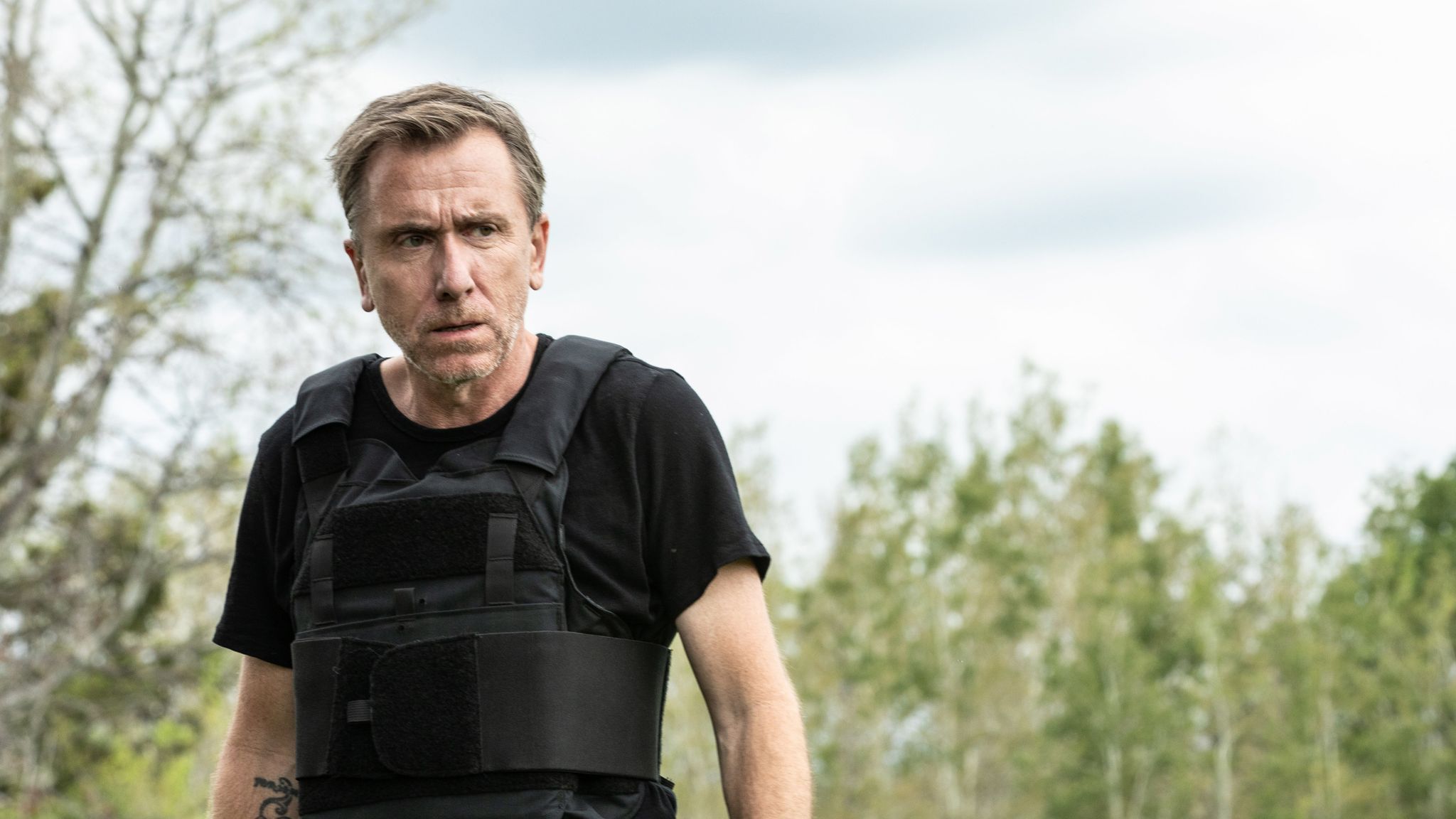 2048x1152 Tin Star cast on complex characters, stage fright and Star Wars jealousy. Ents & Arts News