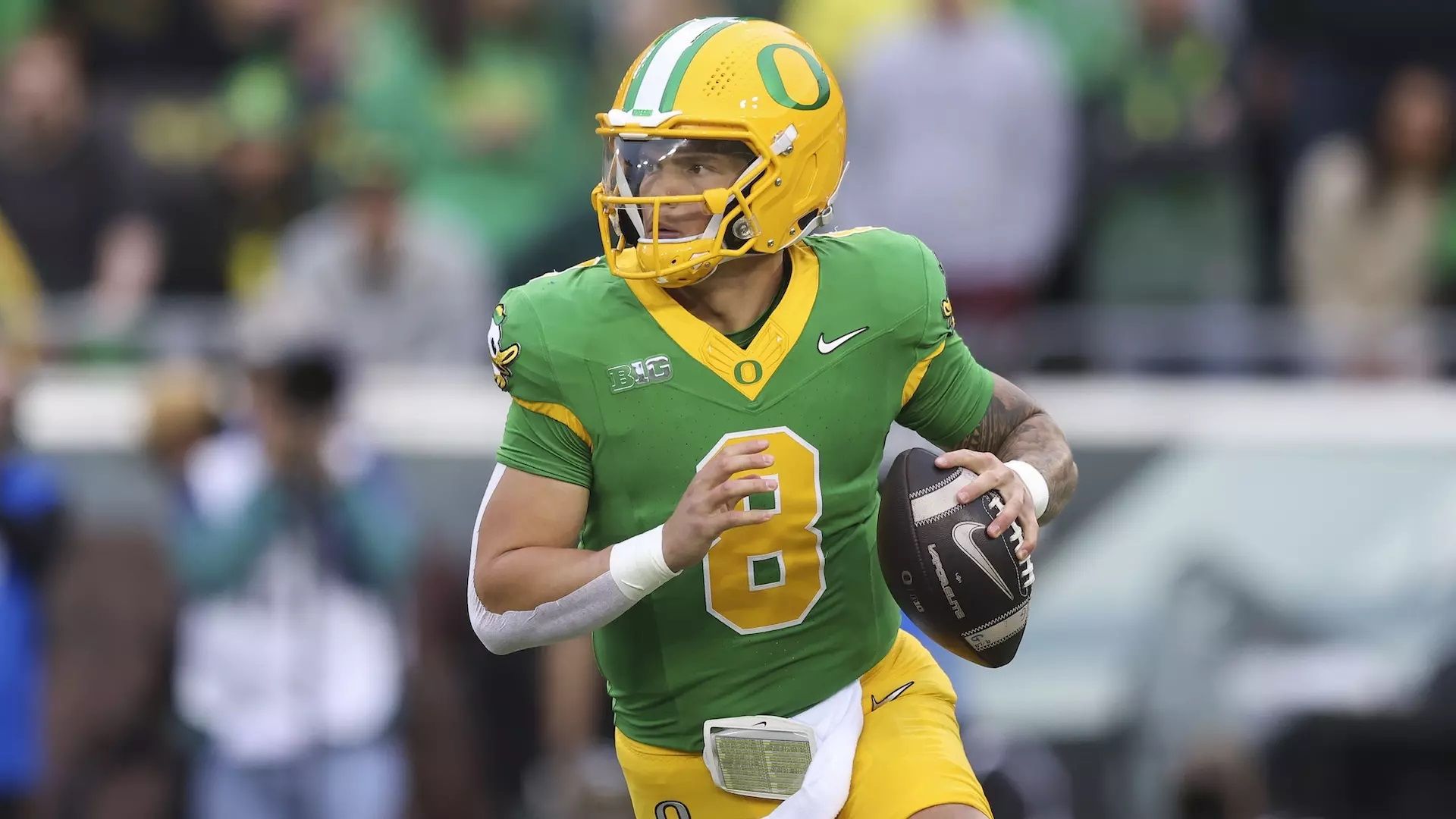 1920x1080 Oregon QB Dillon Gabriel named AP Big Ten Offensive Player of the Year