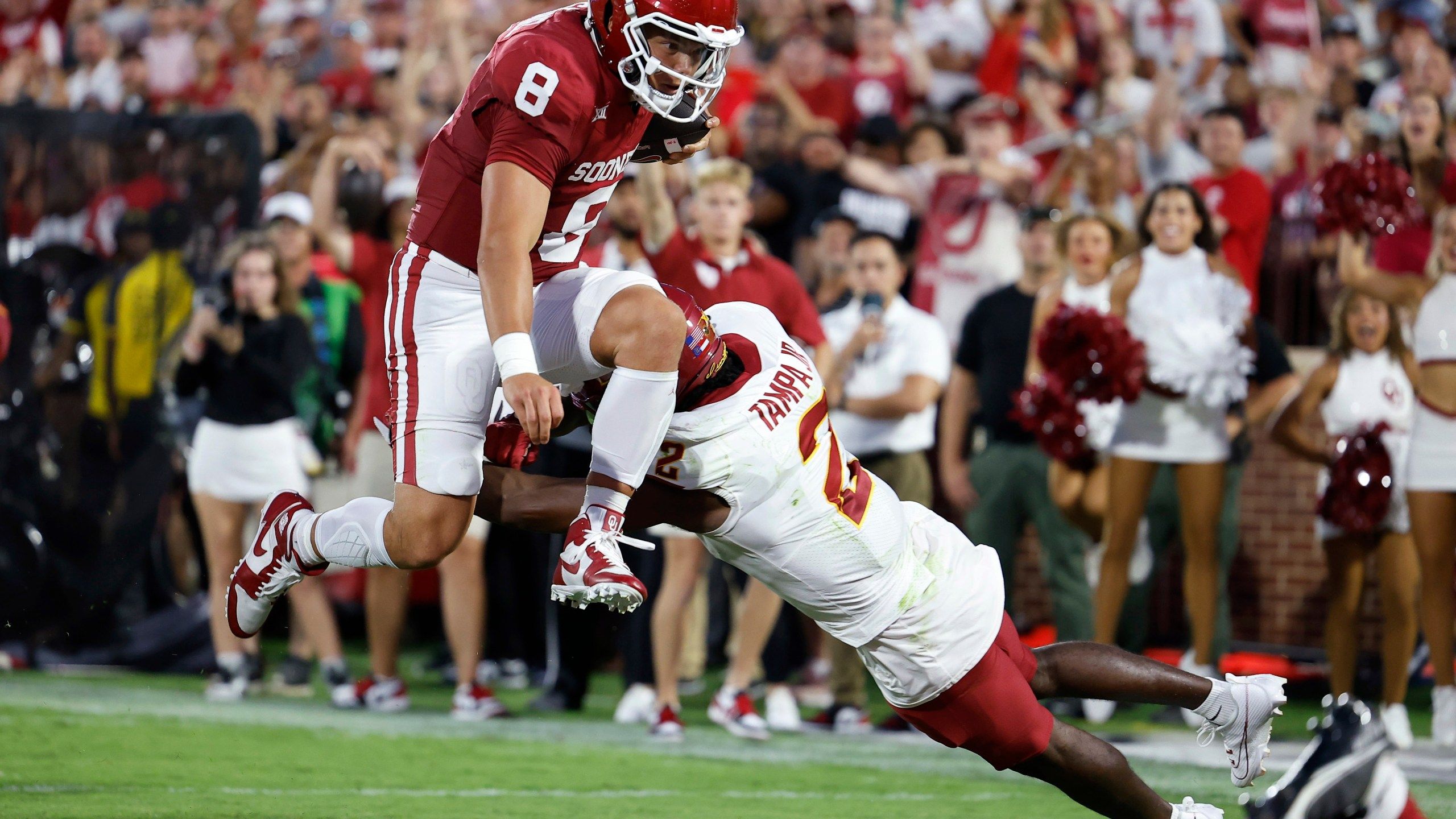 2560x1440 Dillon Gabriel seeks big win to go with big numbers when No. 12 Oklahoma faces No. 3 Texas