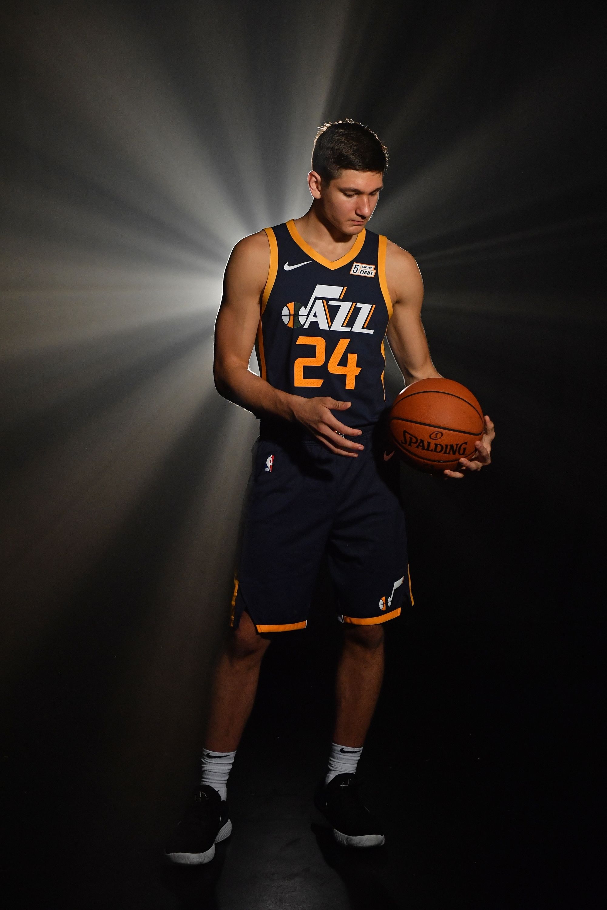 2001x3000 Grayson Allen: 2018 NBA rookie photo shoot