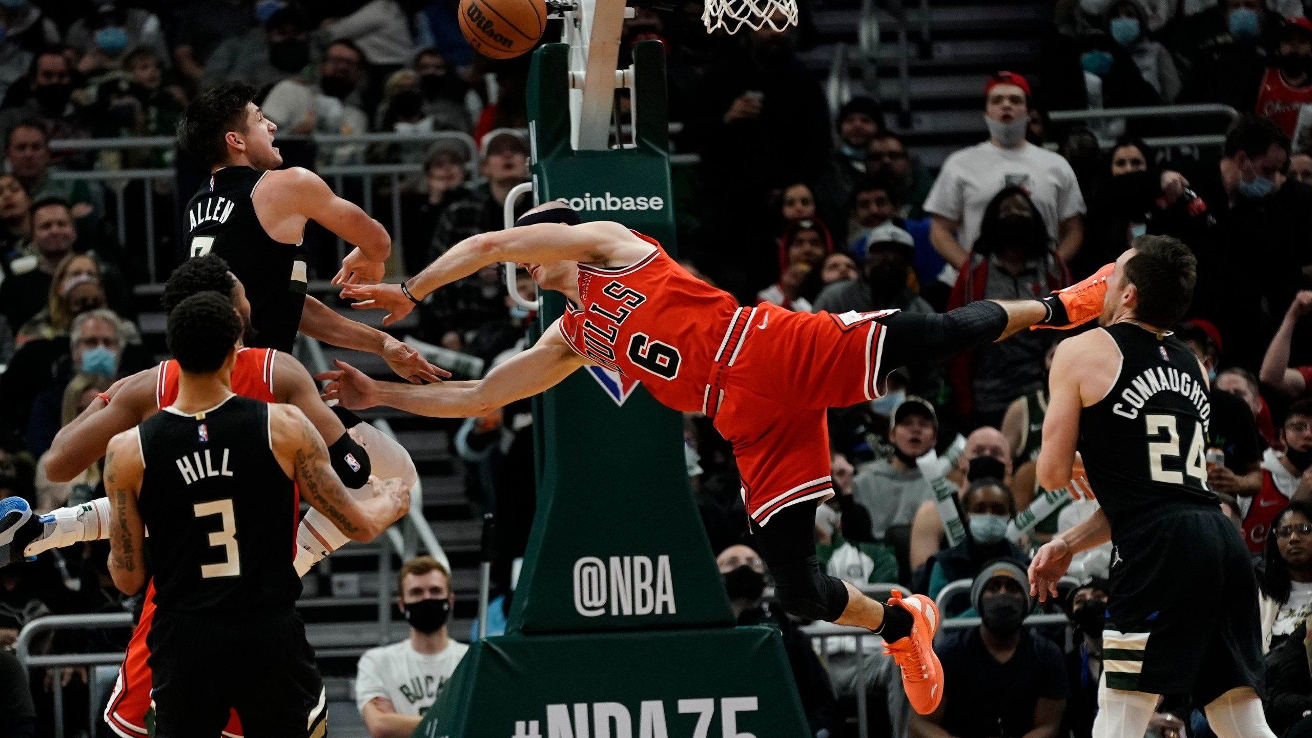 2560x1440 NBA suspends Grayson Allen one game for flagrant foul on Alex Caruso