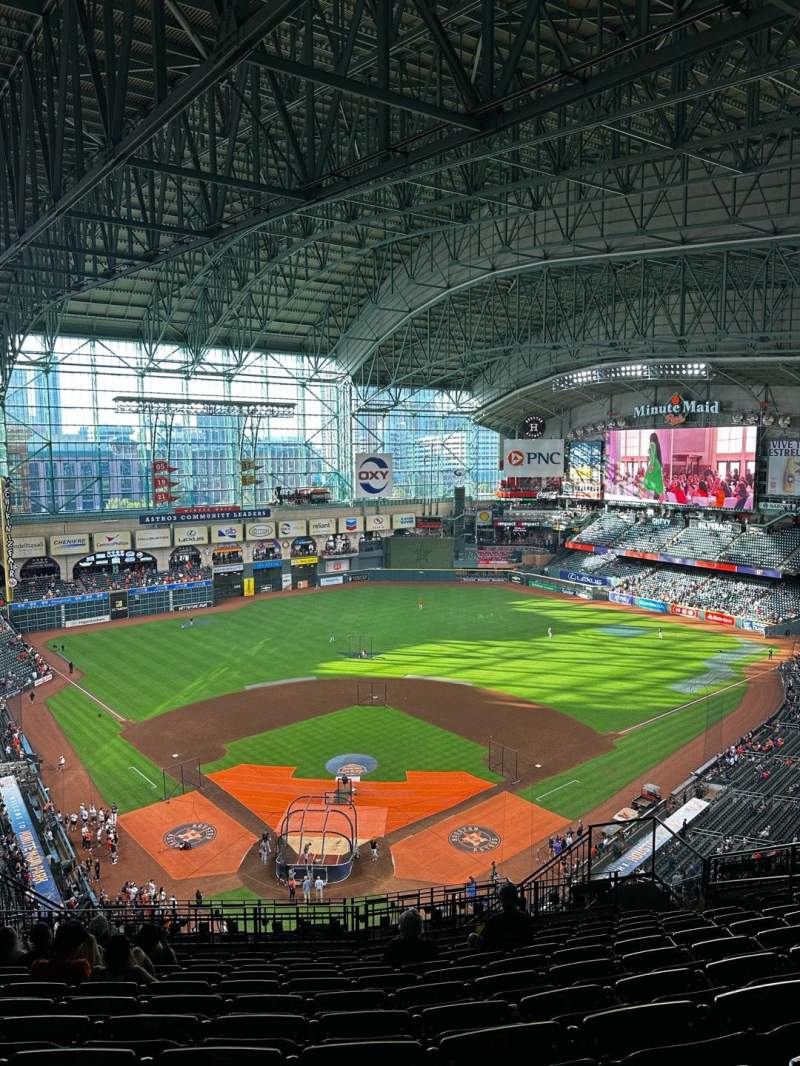 800x1066 Daikin Park, section row seat home of Houston Astros