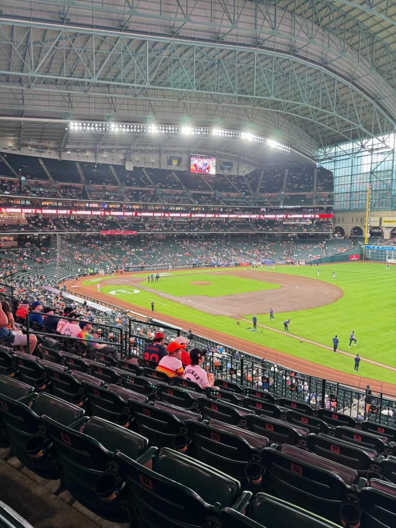 800x1066 Daikin Park, section row seat 11 Astros vs Toronto Blue Jays, shared by jojo.iou