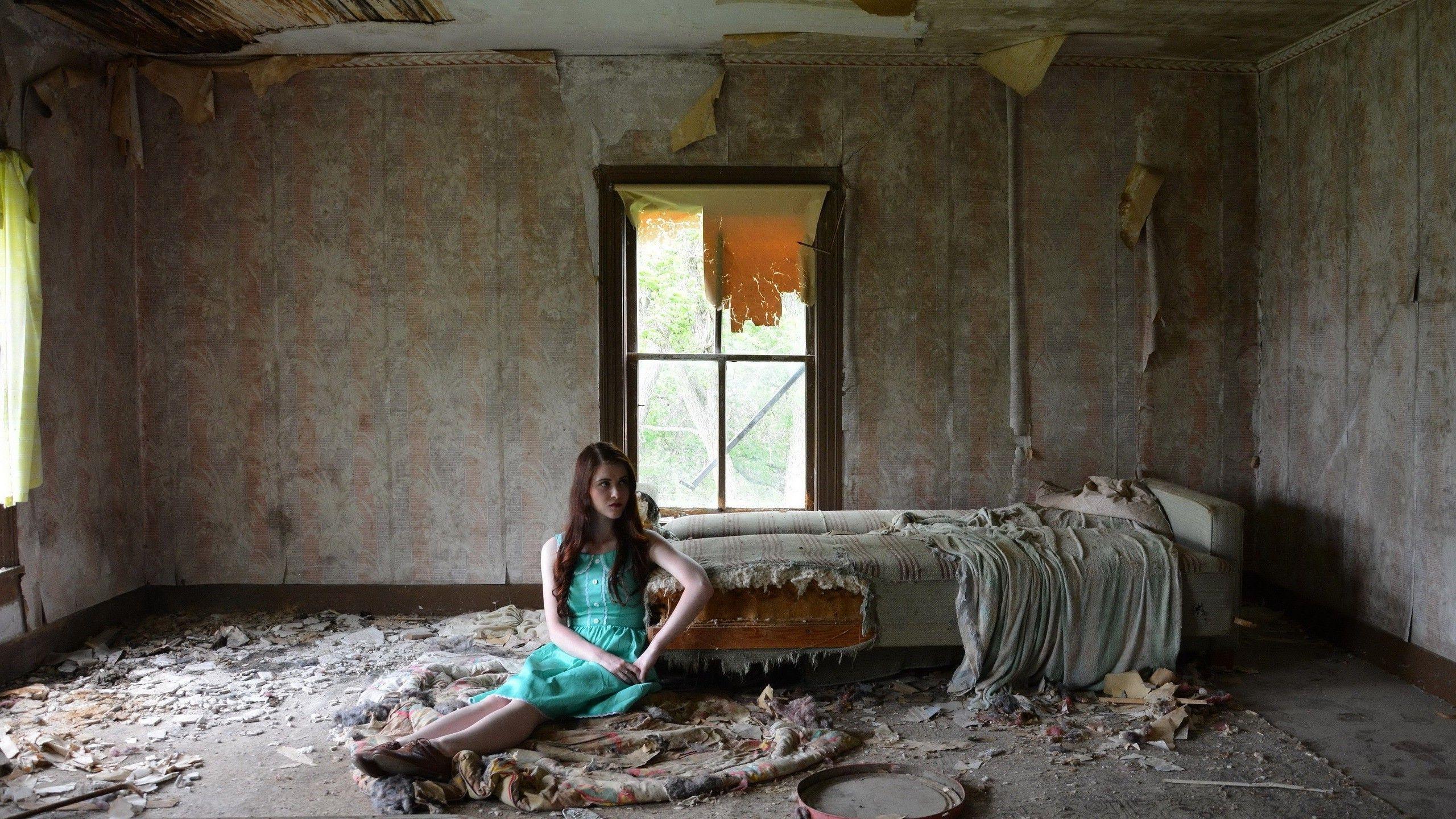 2560x1440 abandoned Wallpaper HD / Desktop and Mobile Background