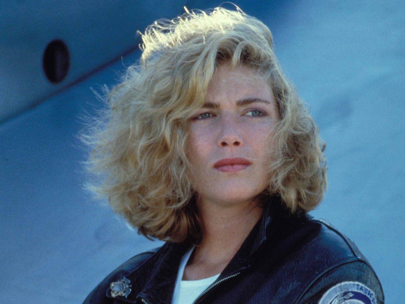 1600x1200 Kelly McGillis Wallpaper
