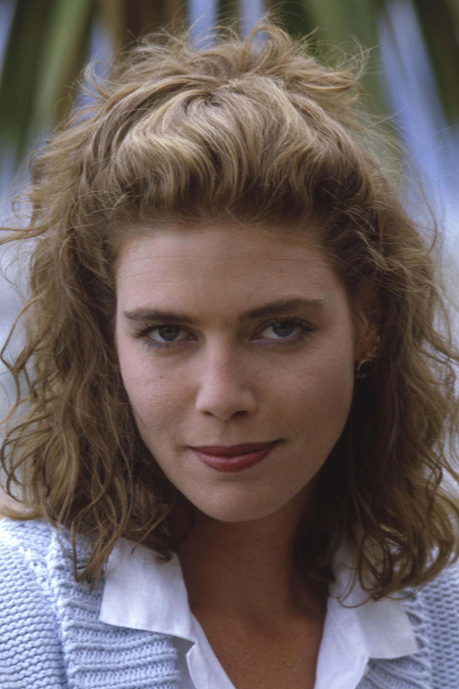 1586x2379 Kelly McGillis Image