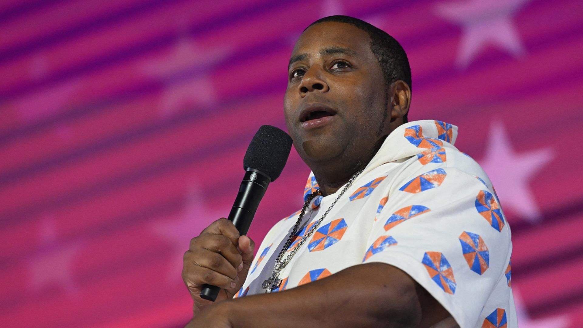1920x1080 Watch: Kenan Thompson slams Project 2025