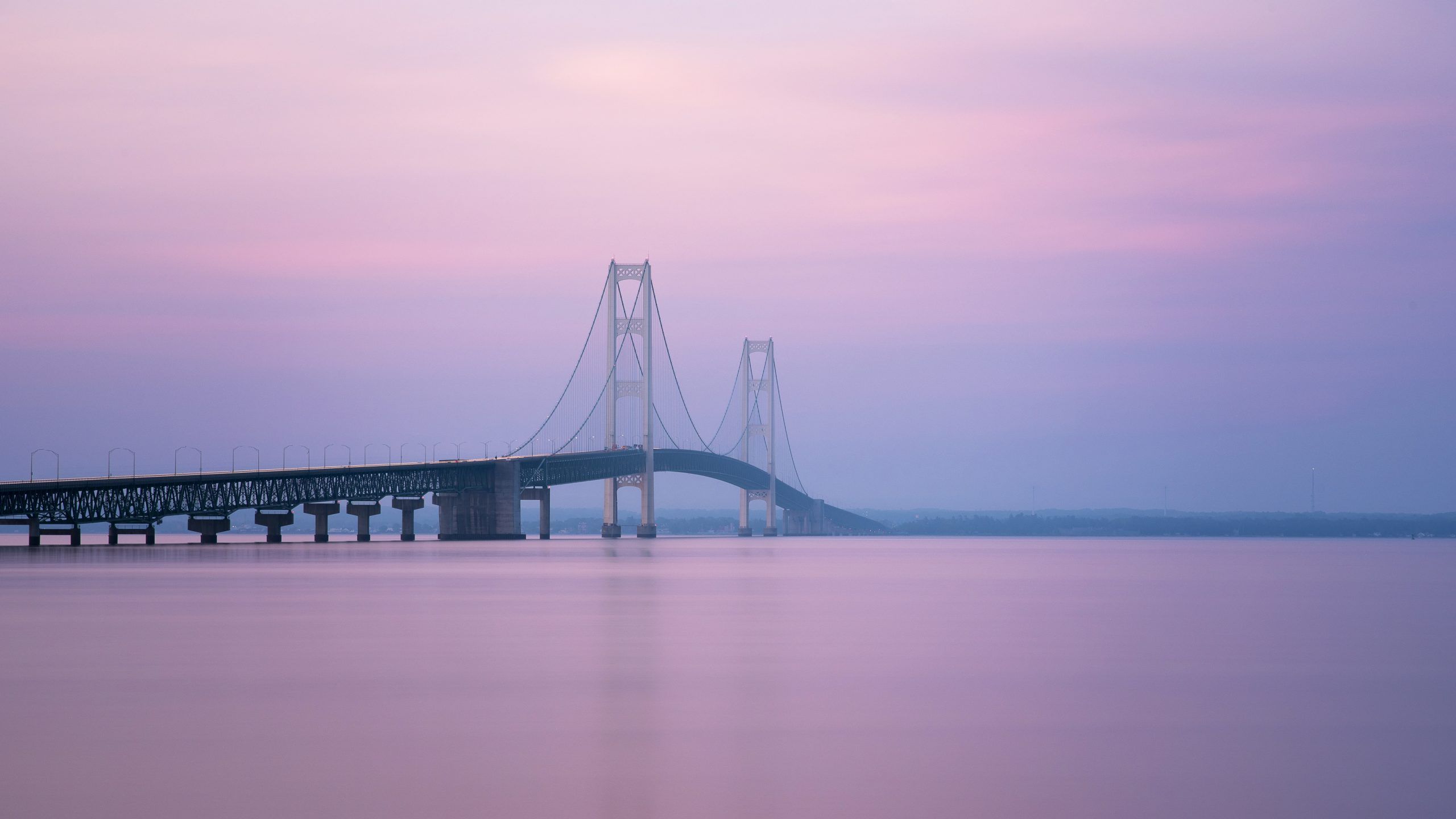 2560x1440 Mackinac Bridge Sunrise Mighty Mac in the Morning