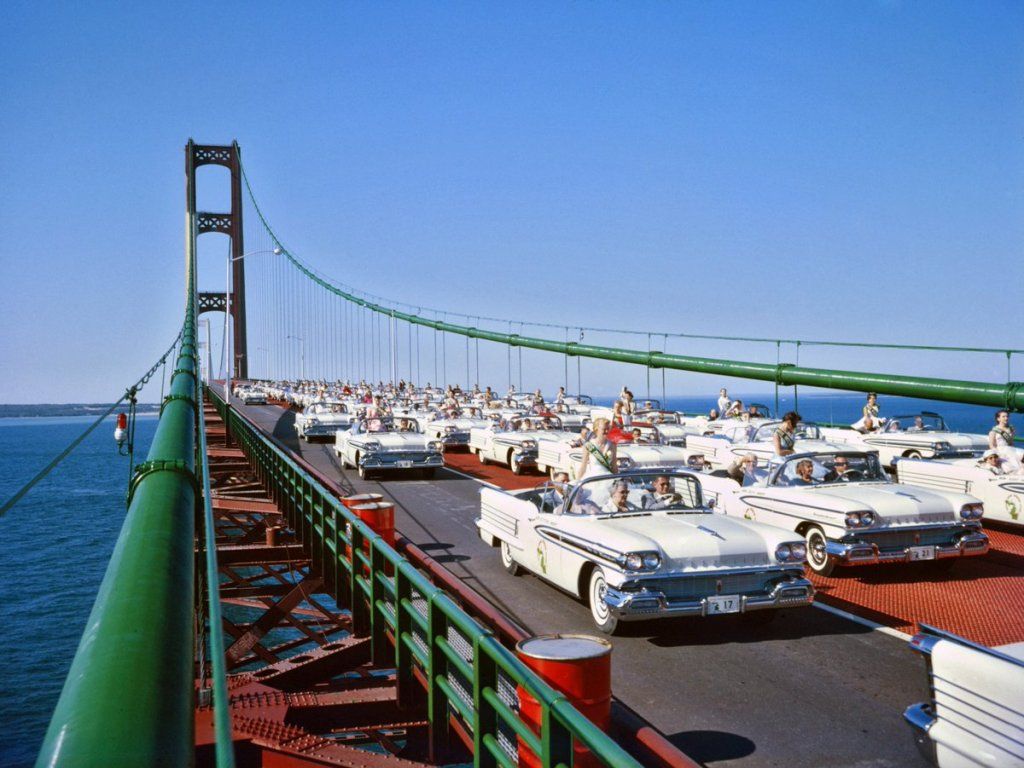 1024x768 mackinac bridge walk. Michigan in Picture
