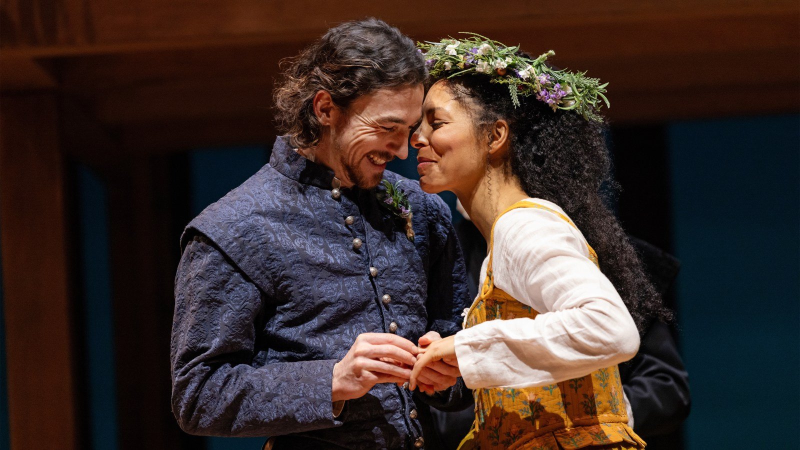 1600x900 Review: Hamnet the play is haunted