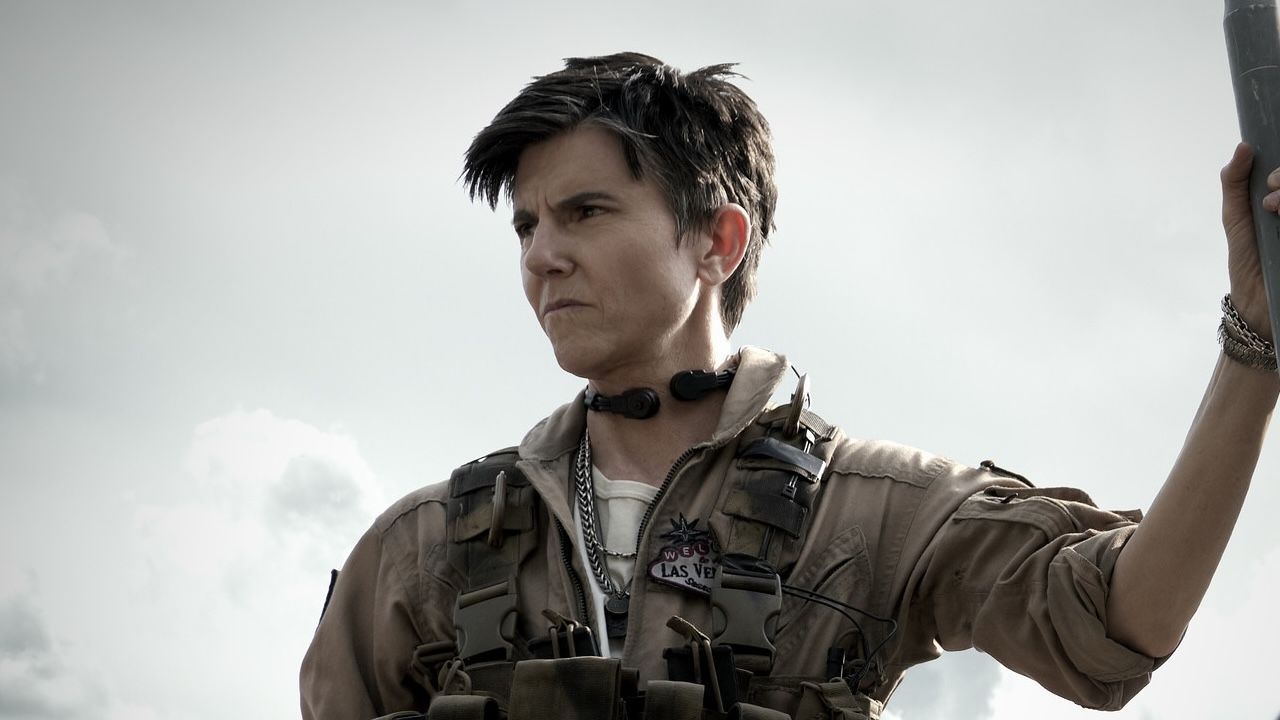 1280x720 I Just Found Out Zack Snyder And Tig Notaro Are Reteaming For A 'Hot Lesbian Action' Movie, And Yeah, I Get Why Her Pitch Sold Him