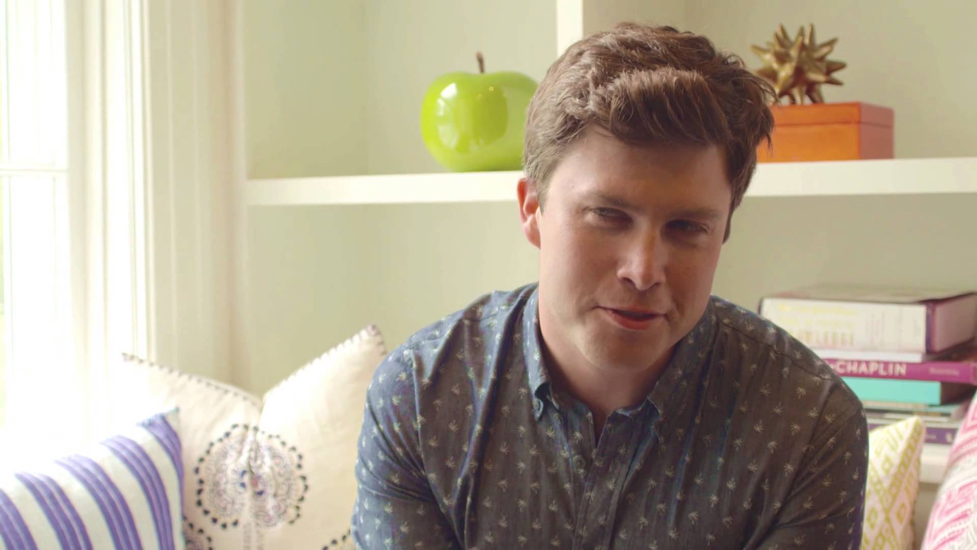 1920x1080 Colin Jost Wallpaper