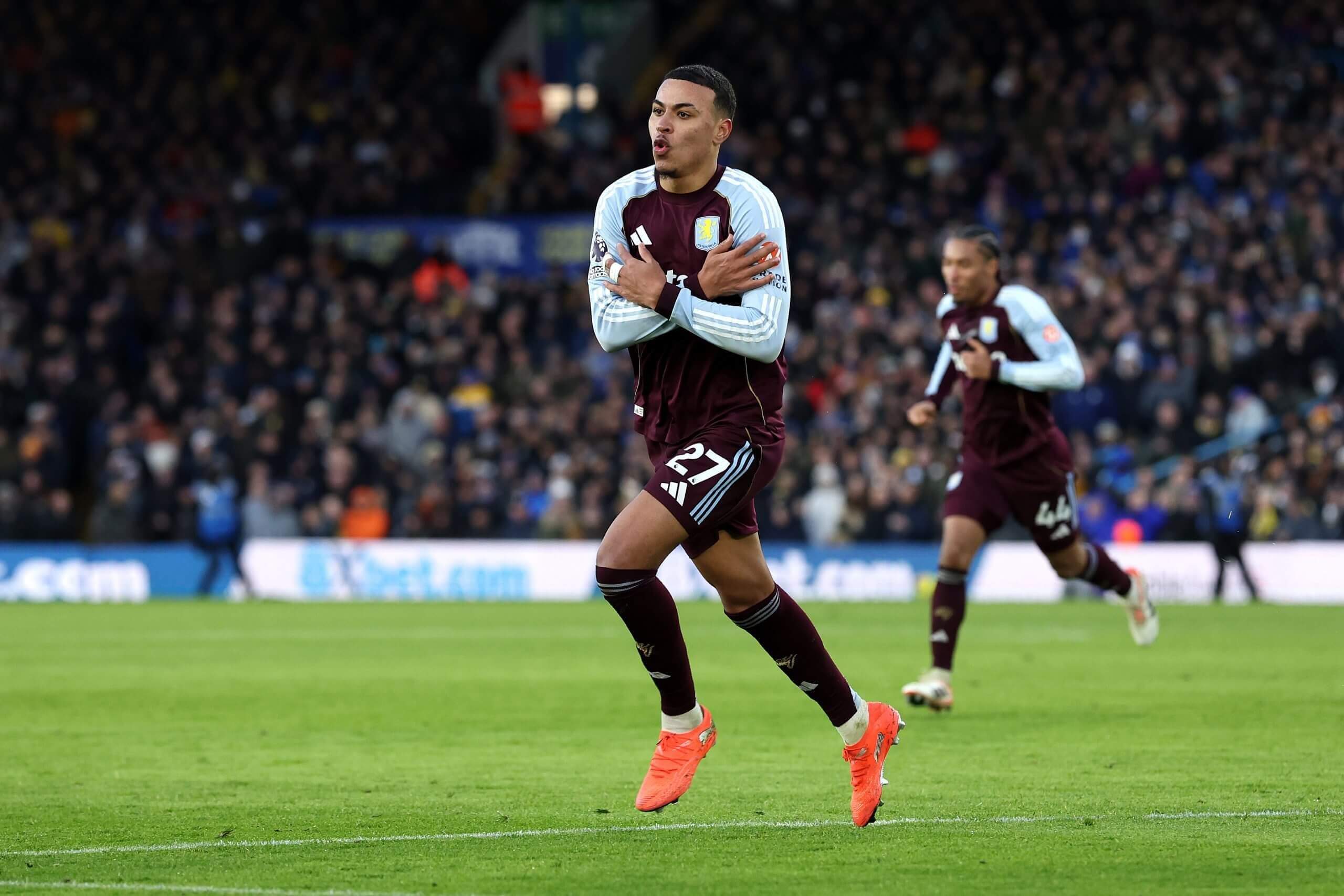 2560x1707 Dissecting Morgan Rogers' Stunning Free Kick: Perfect Contact, A Locked Ankle, And Ronaldo Like Dip