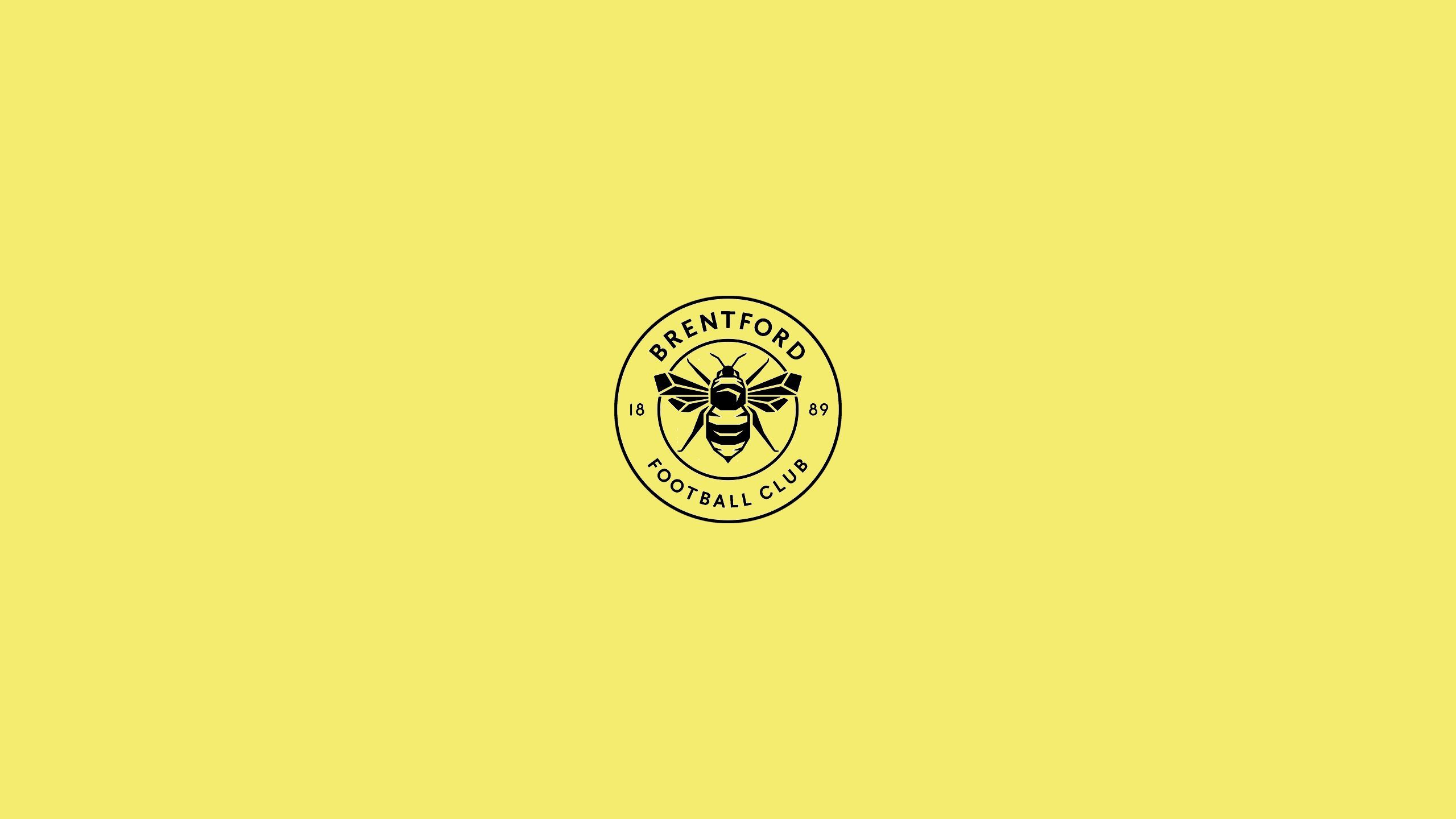 2560x1440 Desktop wallpaper: Sports, Brentford F C, Emblem, Logo, Soccer 4K free download for PC. 505692