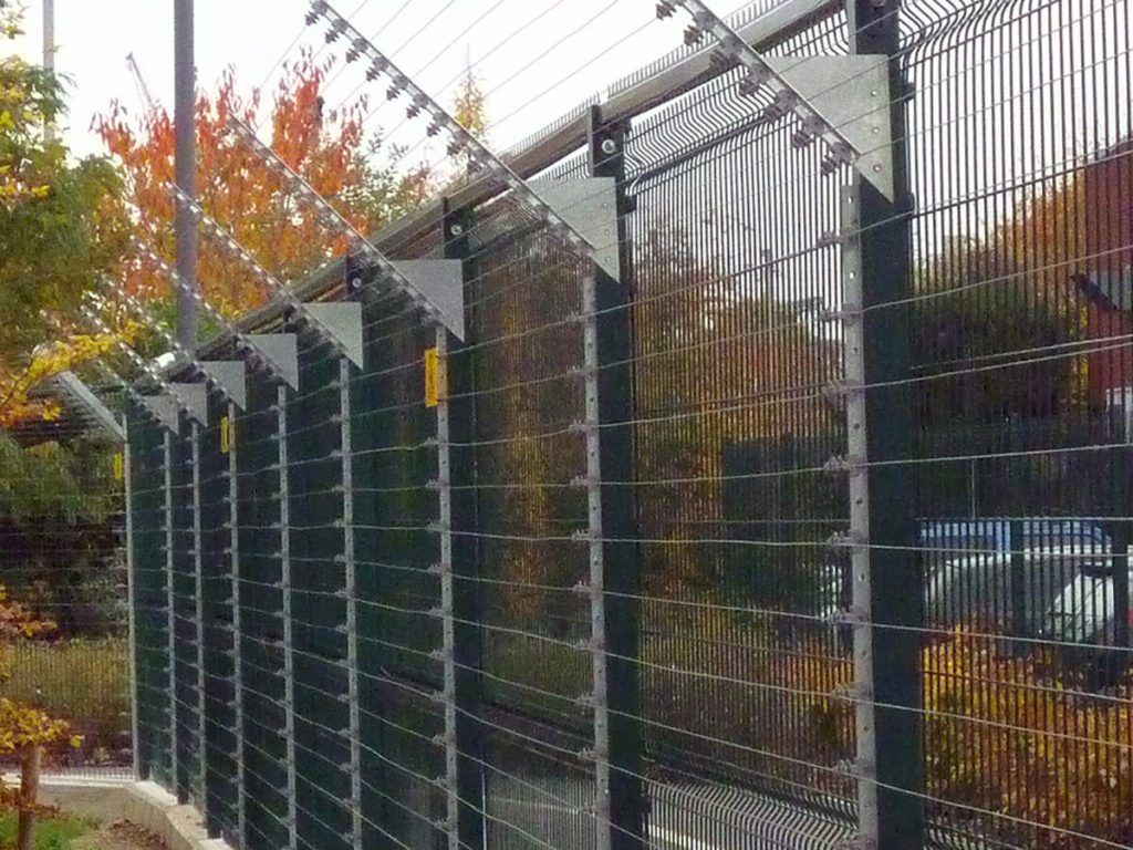 1024x768 Electric Security Fencing