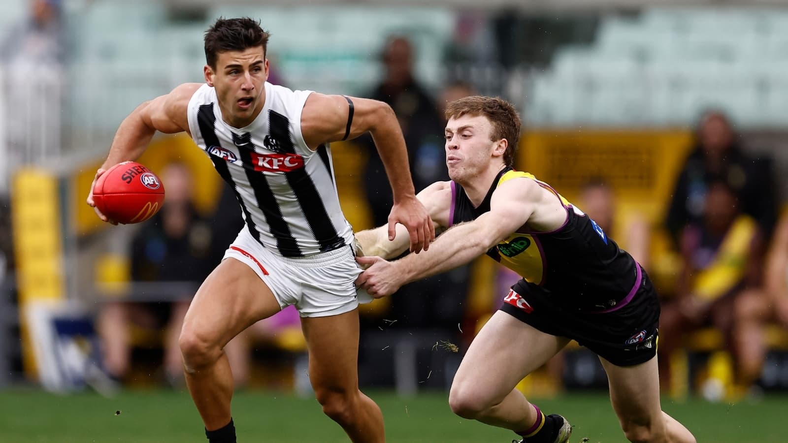 1600x900 AFL 2025: Champion Data reveals the historical statistics behind Nick Daicos' Round 20 performance