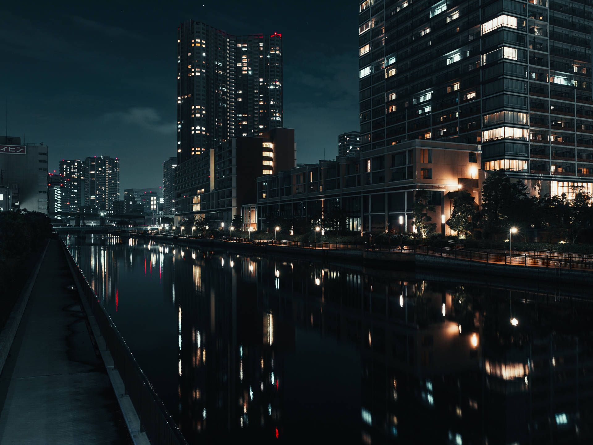 1920x1440 Tokyo Wallpaper