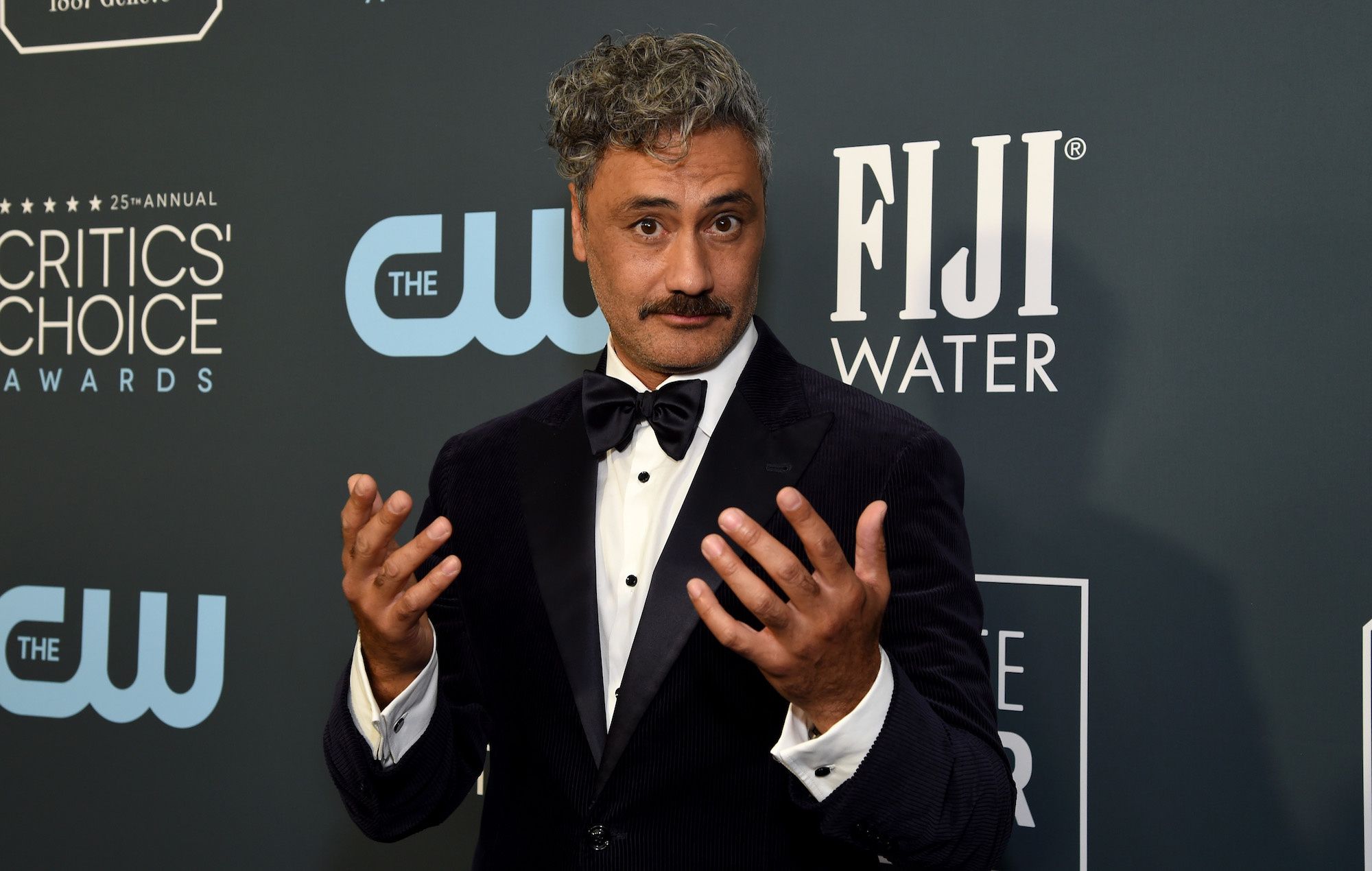 2000x1270 Taika Waititi Wallpaper