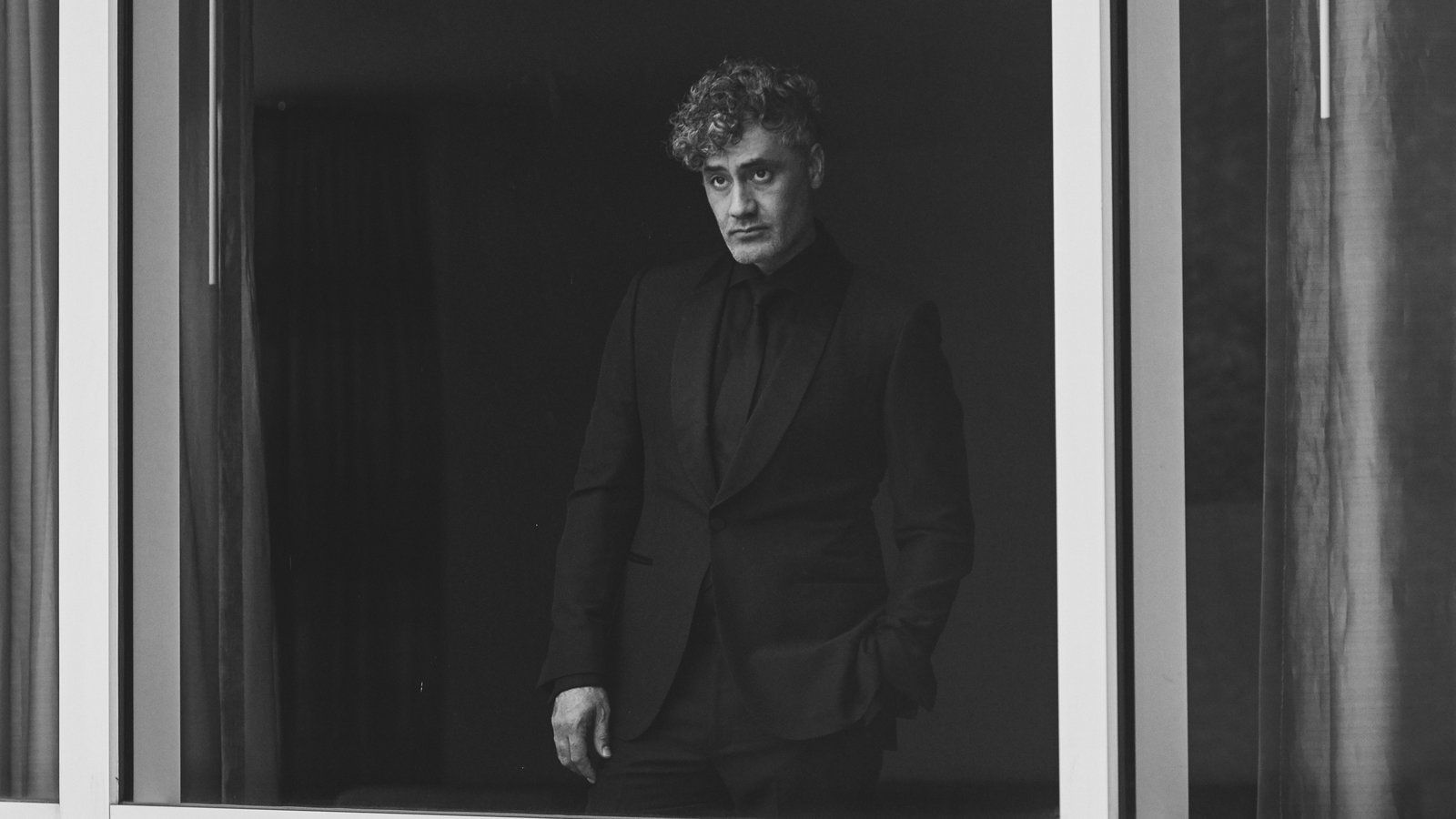 1600x900 Taika Waititi Puts on a Tuxedo