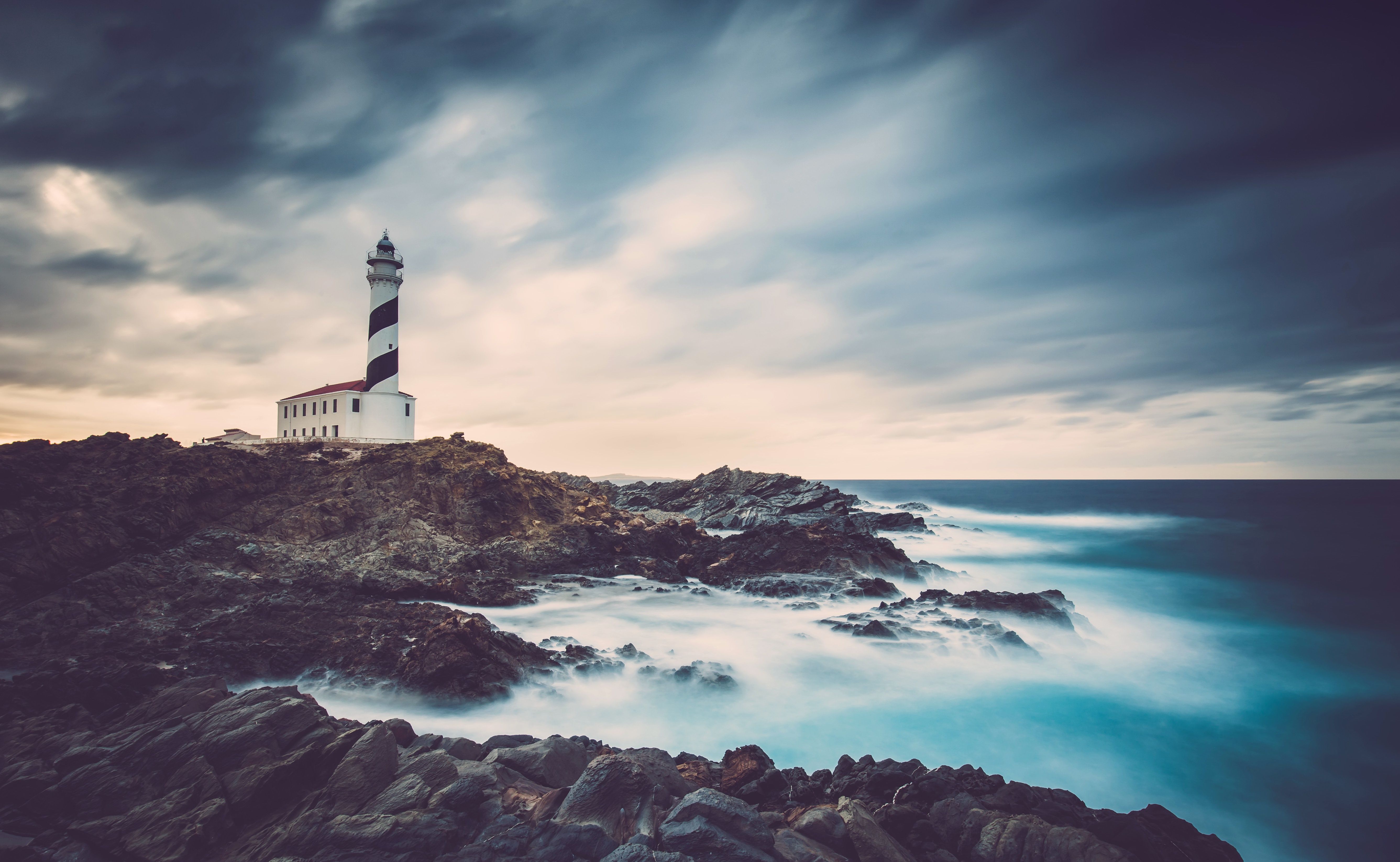 5346x3294 Ocean Lighthouse Wallpaper