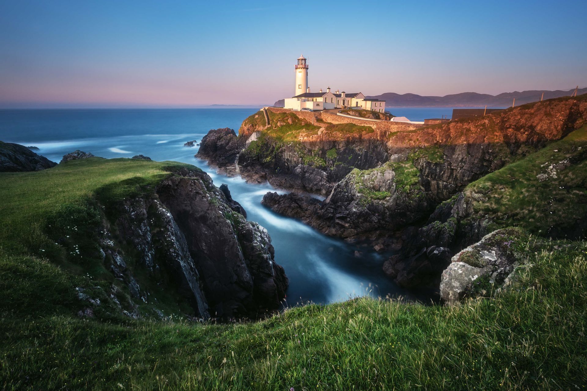 1920x1280 Ireland Head Lighthouse