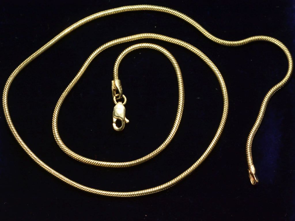 1024x768 c1980 14K Snake Chain