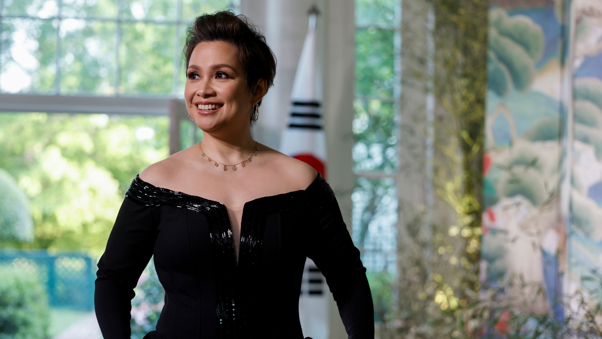 2560x1440 Broadway Veteran Lea Salonga on Supporting Her Trans Son, Nic