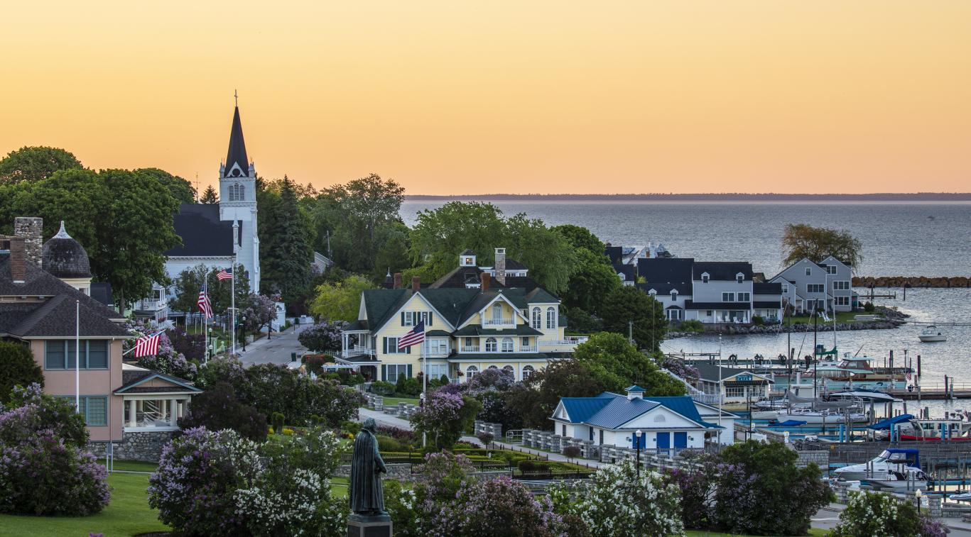 1367x757 Photos of Mackinac Island. Grand Hotel, Mackinac Island
