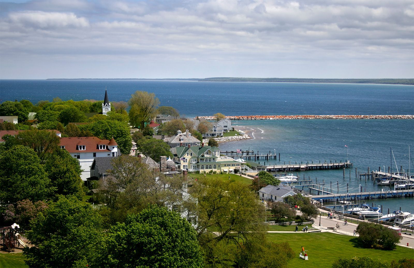 1600x1038 Mackinac Island. Michigan, Map, History, & Facts