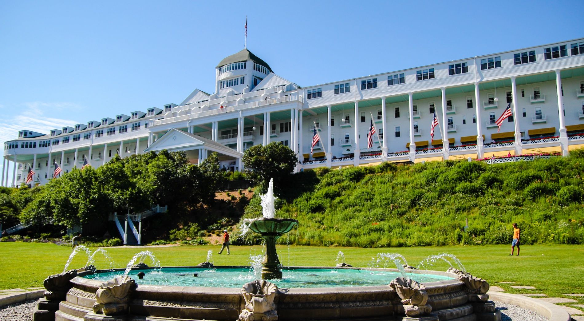 1900x1044 The Grand Hotel on Mackinac Island