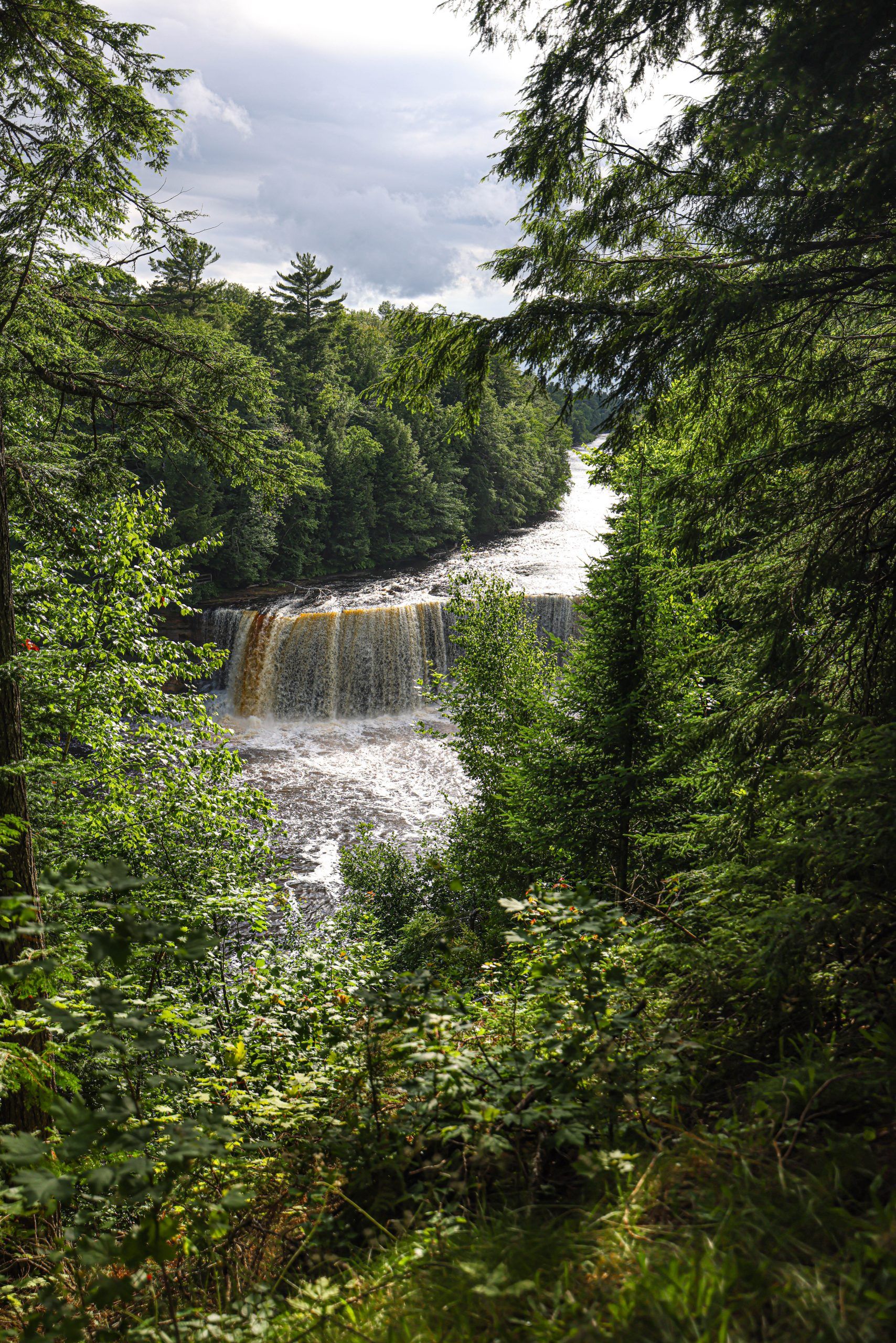 1708x2560 Hiking Tahquamenon Falls in Michigan's Upper Peninsula