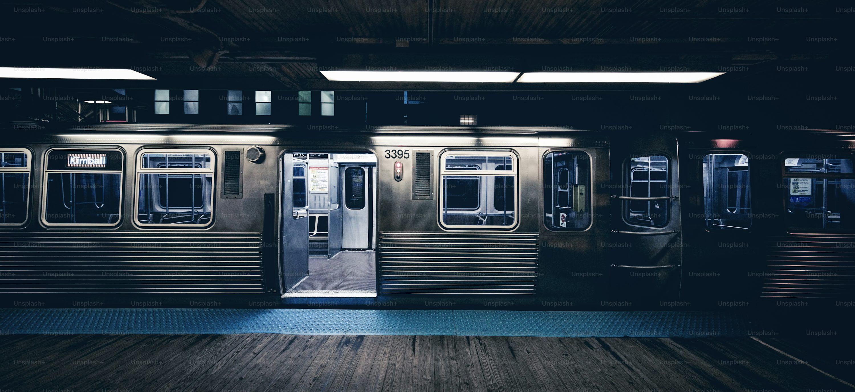 3000x1375 Tokyo Subway Picture. Download Free Image