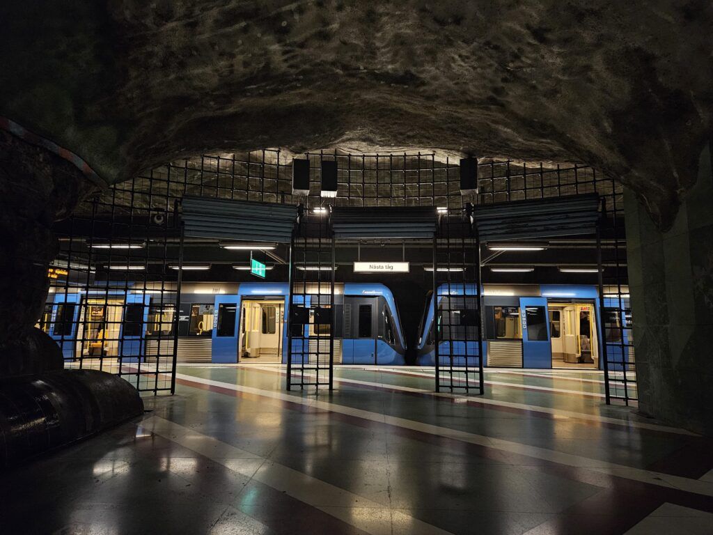 1024x768 Urban elegance: Stockholm's most beautiful metro stations (Sweden) Born Traveller