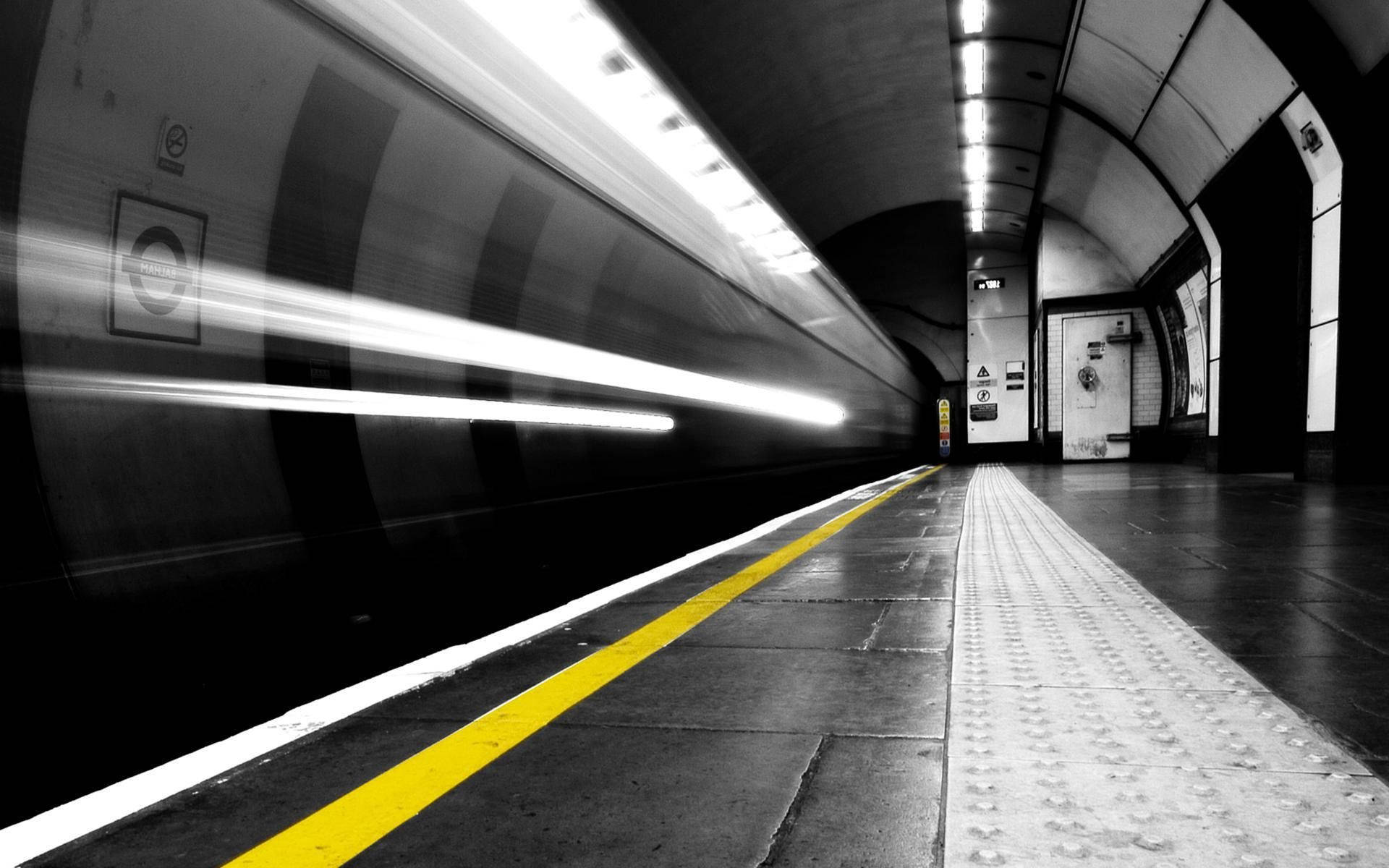 1920x1200 Subway Wallpaper