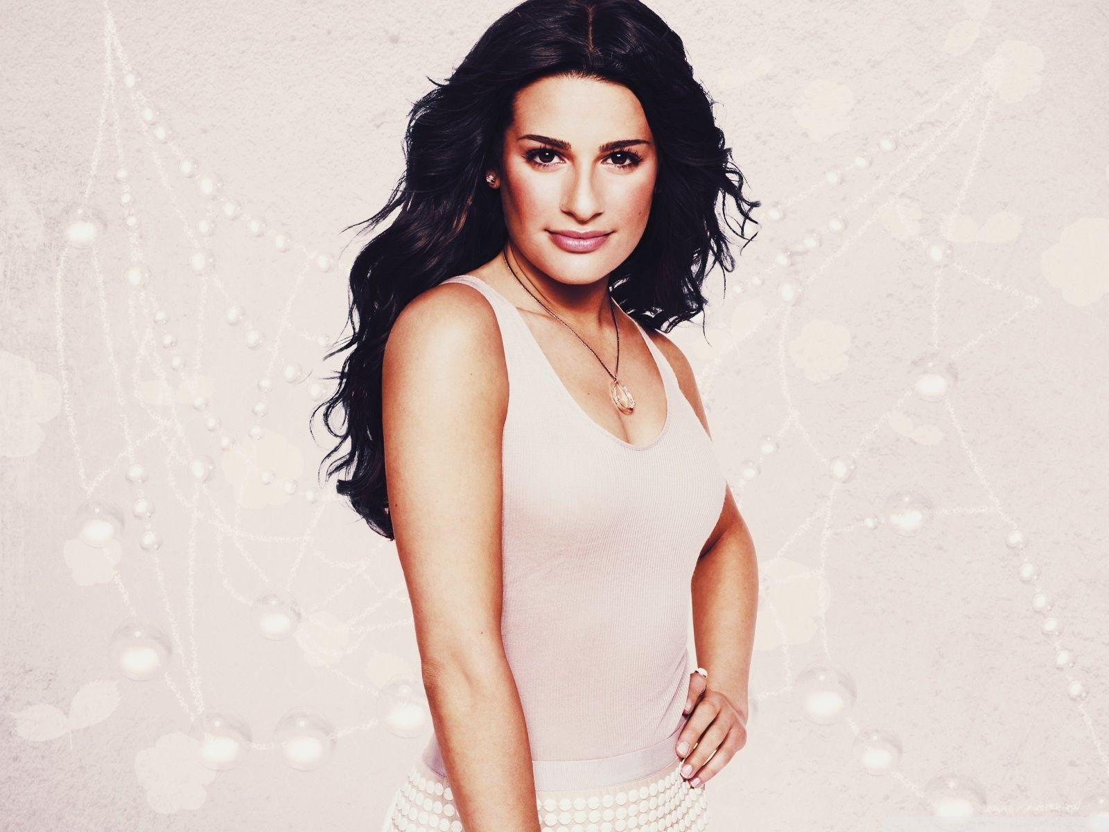 1600x1200 Lea Michele Ultra HD Desktop Background Wallpaper for : Tablet