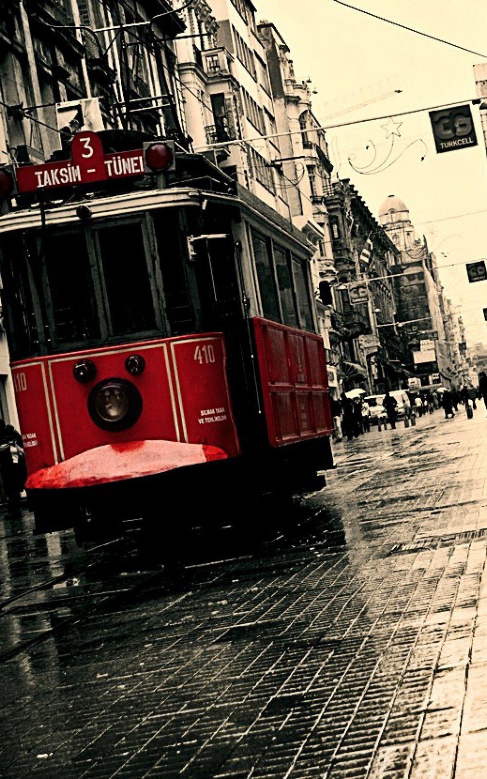1000x1600 Beyoglu Istanbul Istiklal Red Tram Android Wallpaper free download