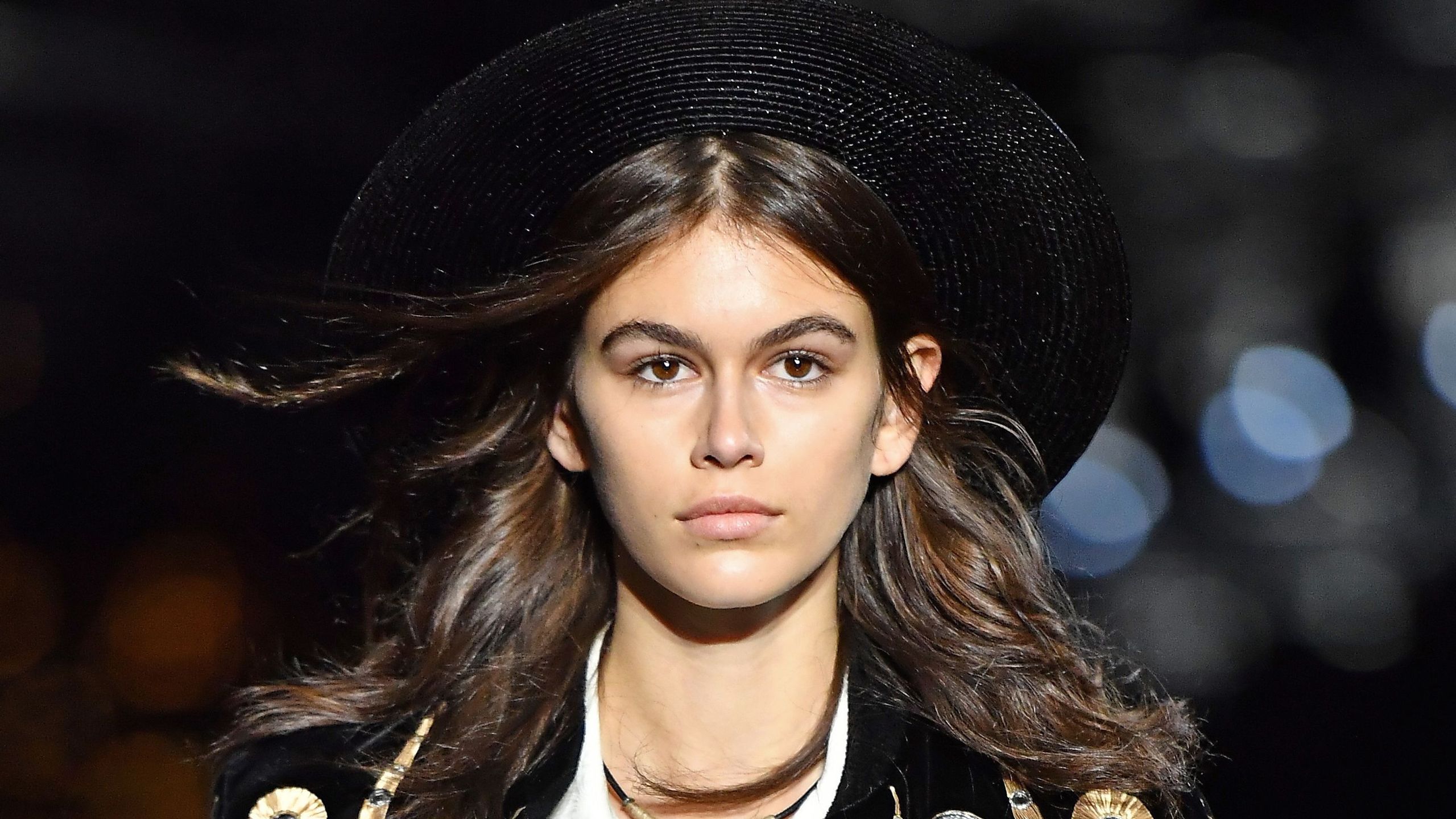2560x1440 Kaia Gerber, Named as YSL Beauté's New Makeup Ambassador