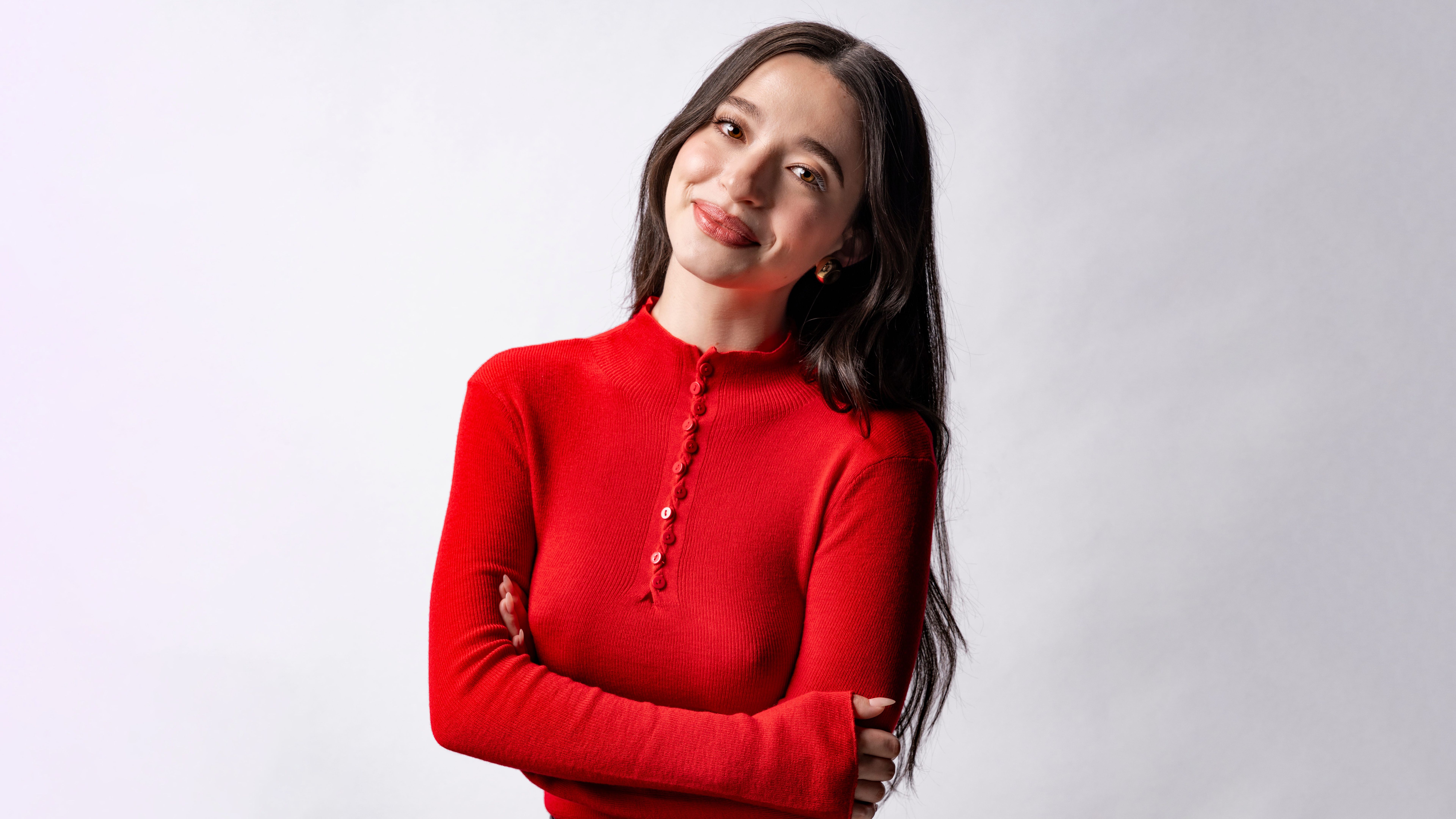 7680x4320 Mikey Madison Wallpaper 4K, 8K, American actress, 5K