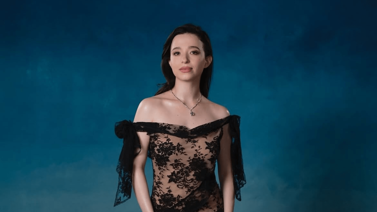 1600x900 Oscars 2025 Winning Anora Actress Mikey Madison's Most Sizzling Fashion Moments