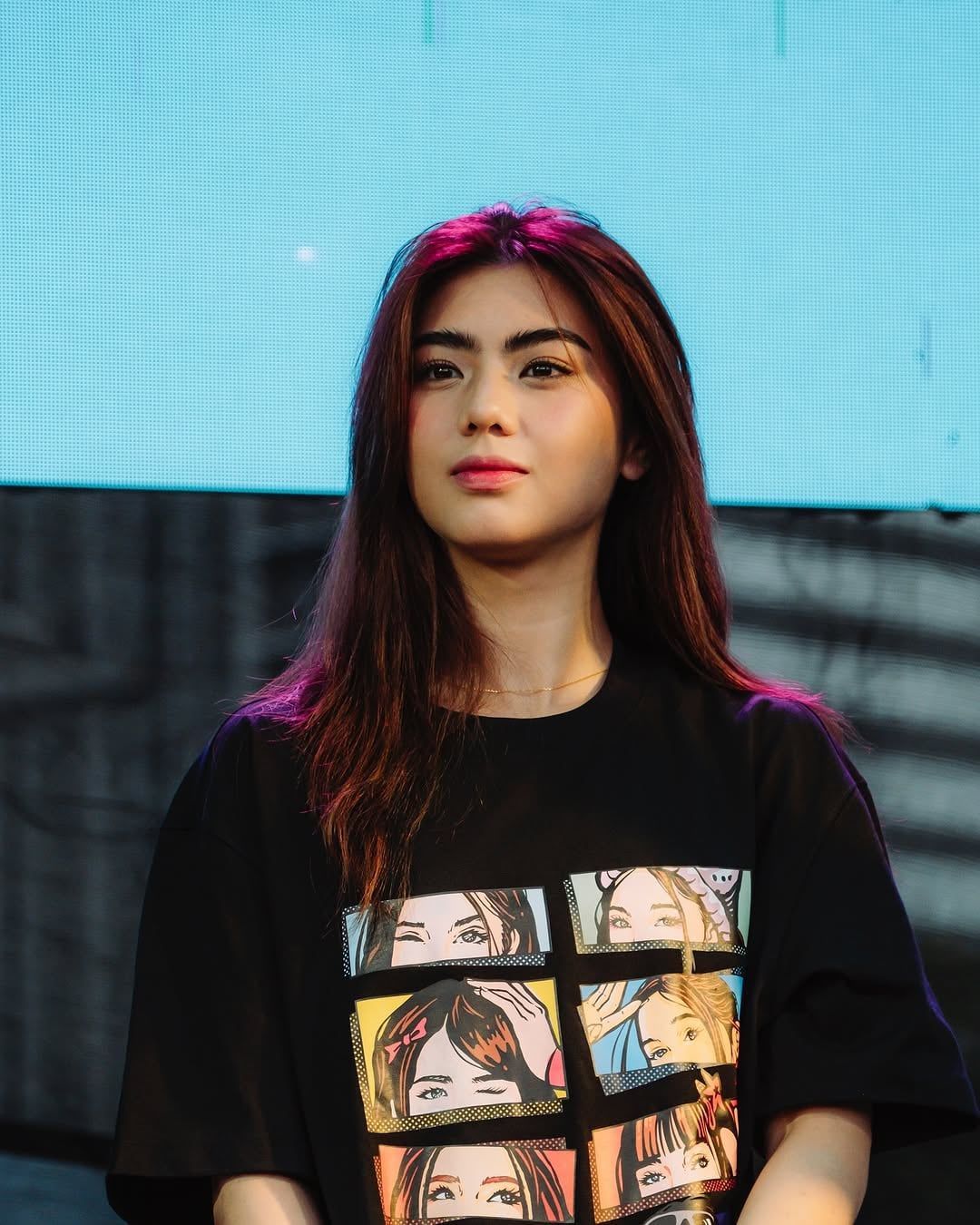 1080x1350 Mikha so pretty wearing the OT8 Shirt