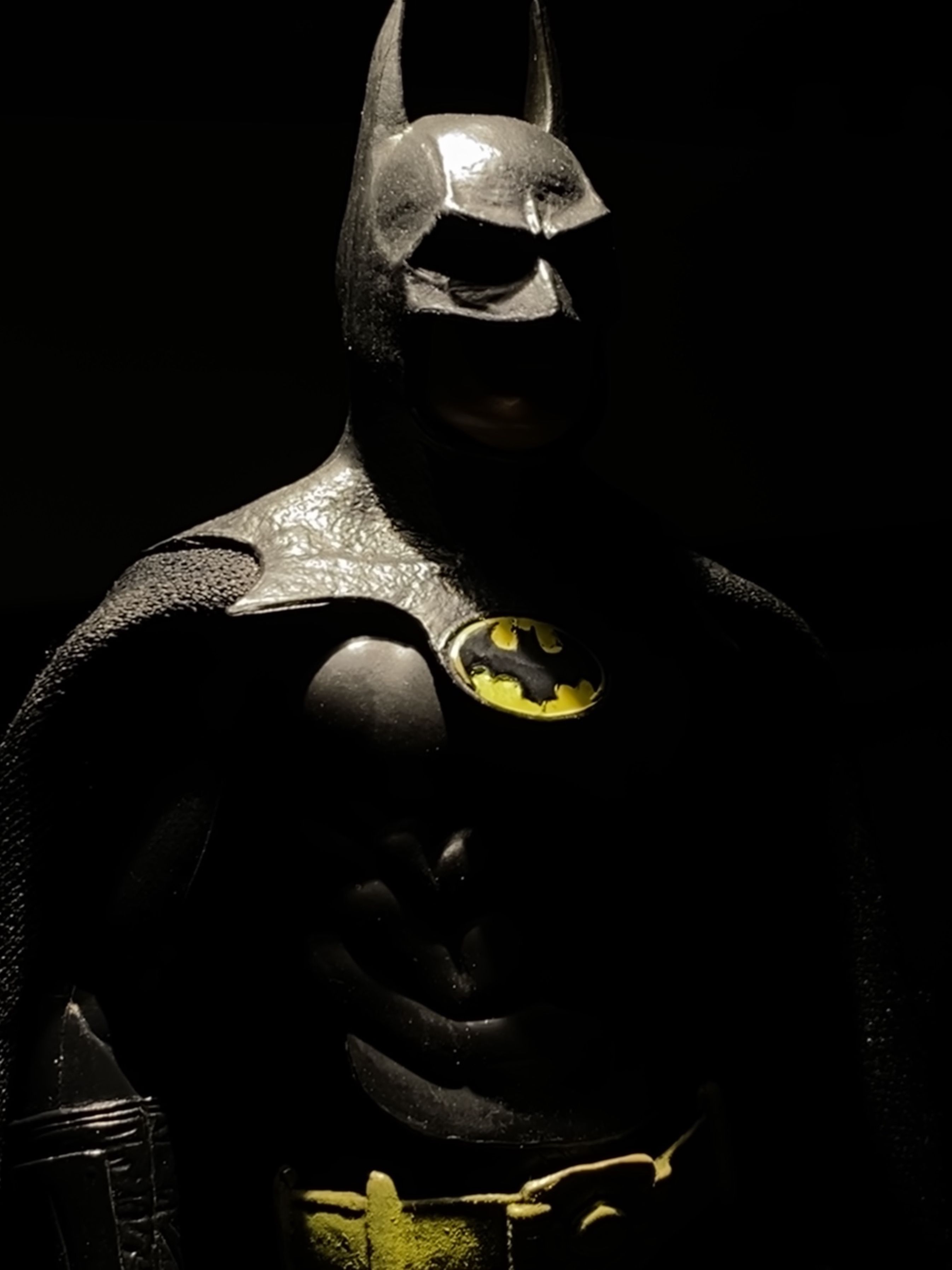 2692x3591 Michael Keaton Batman Wallpaper